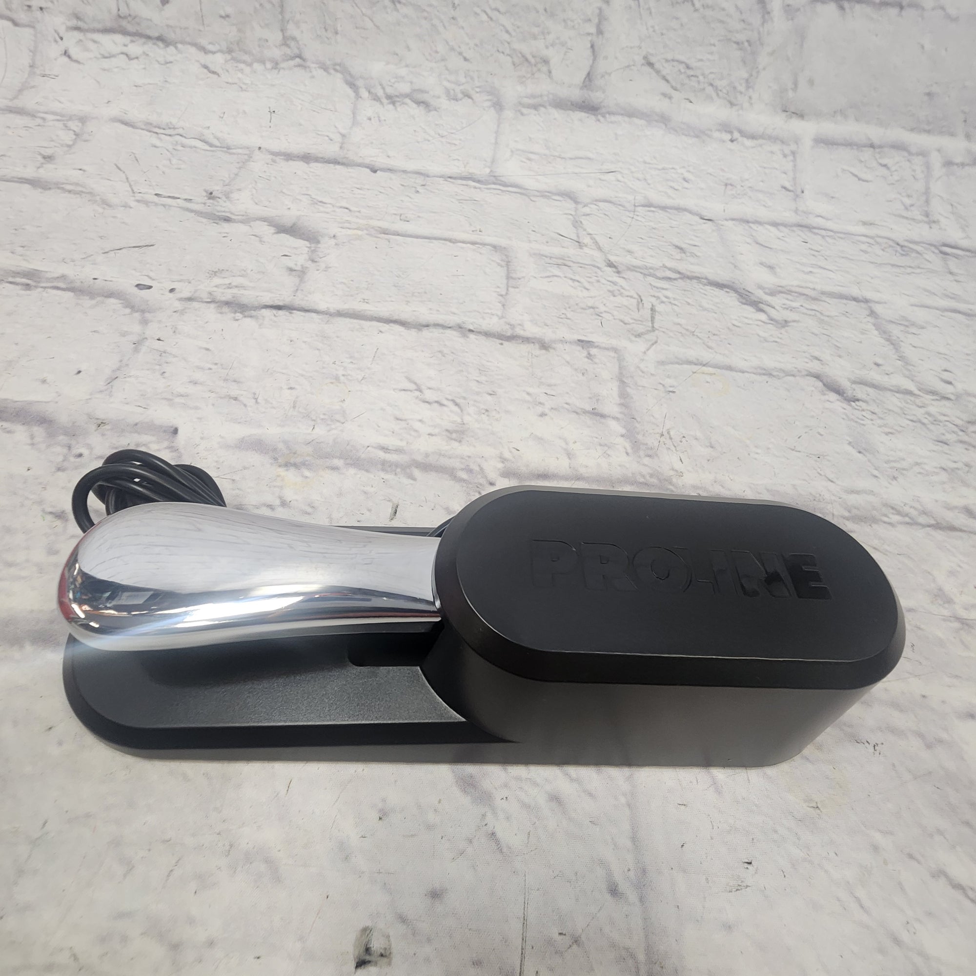 Proline PSS-20 Universal Piano Style Sustain Pedal