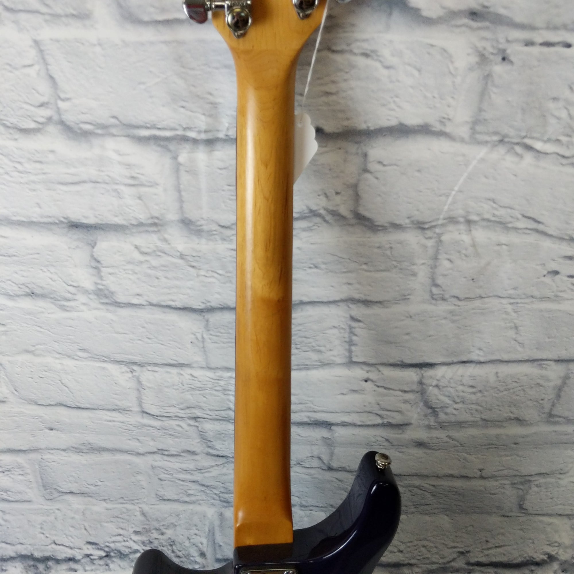 Washburn Maverick Series Electric Guitar