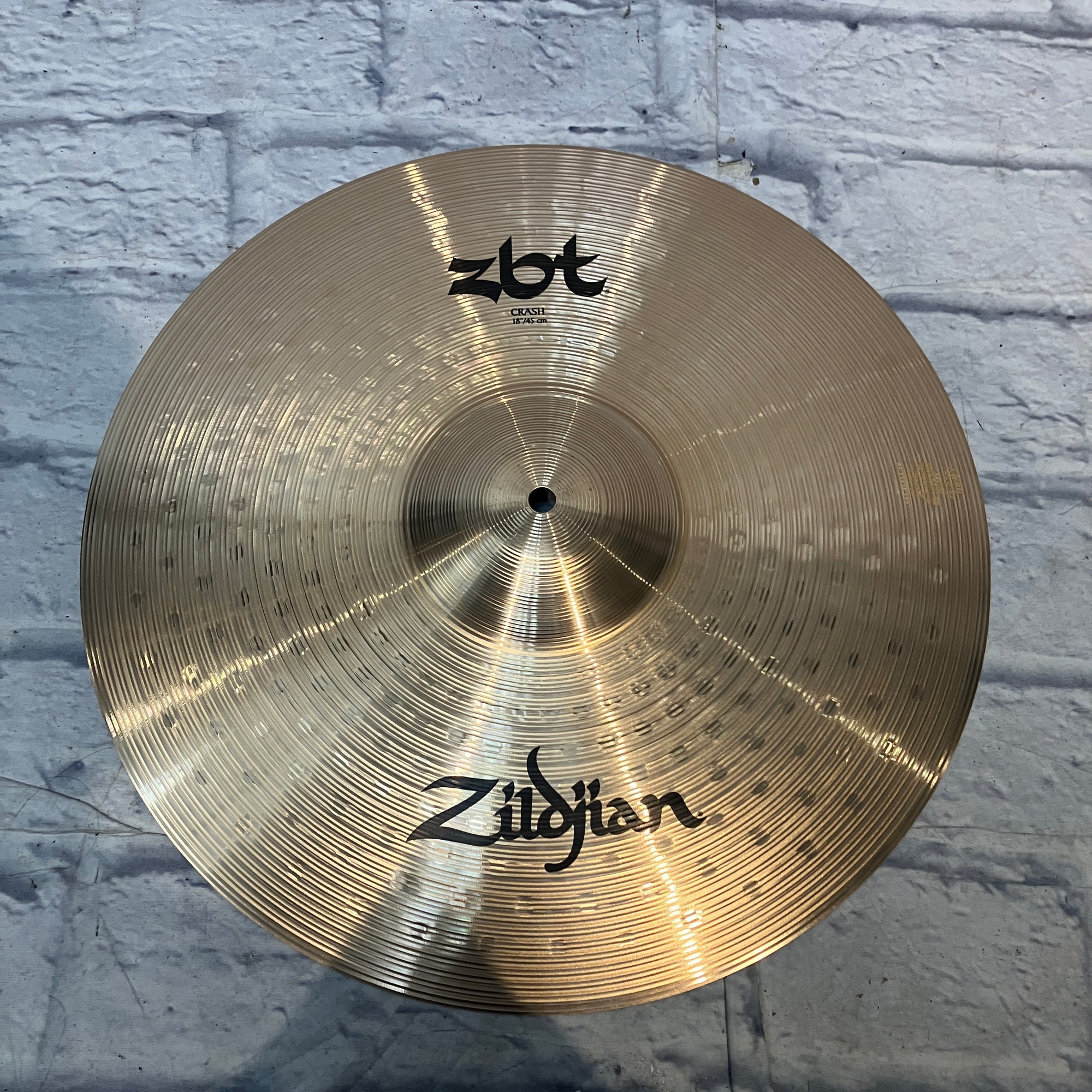 Zildjian ZBT 18" Crash Cymbal