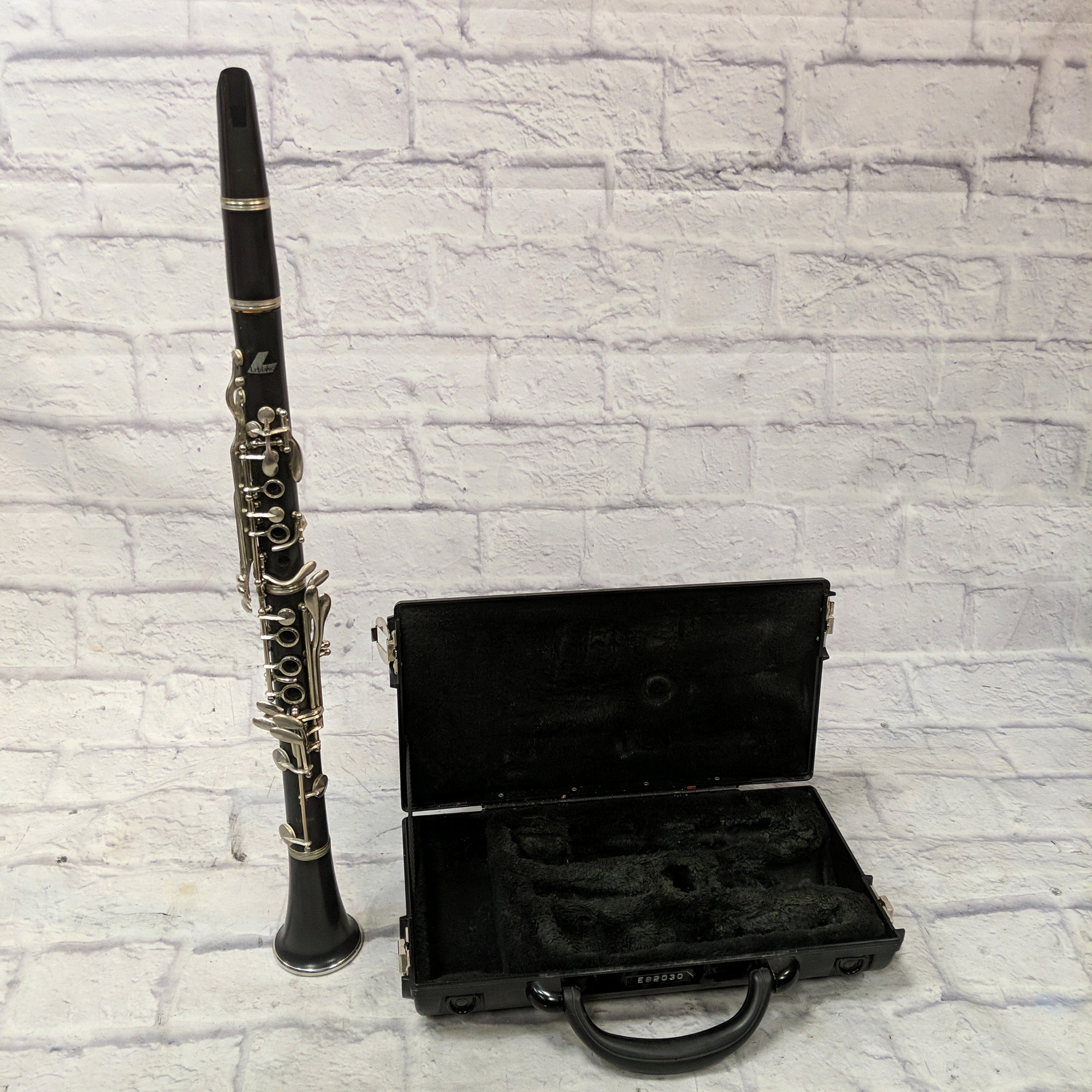 Leblanc 7214 Clarinet With Case Clarinet