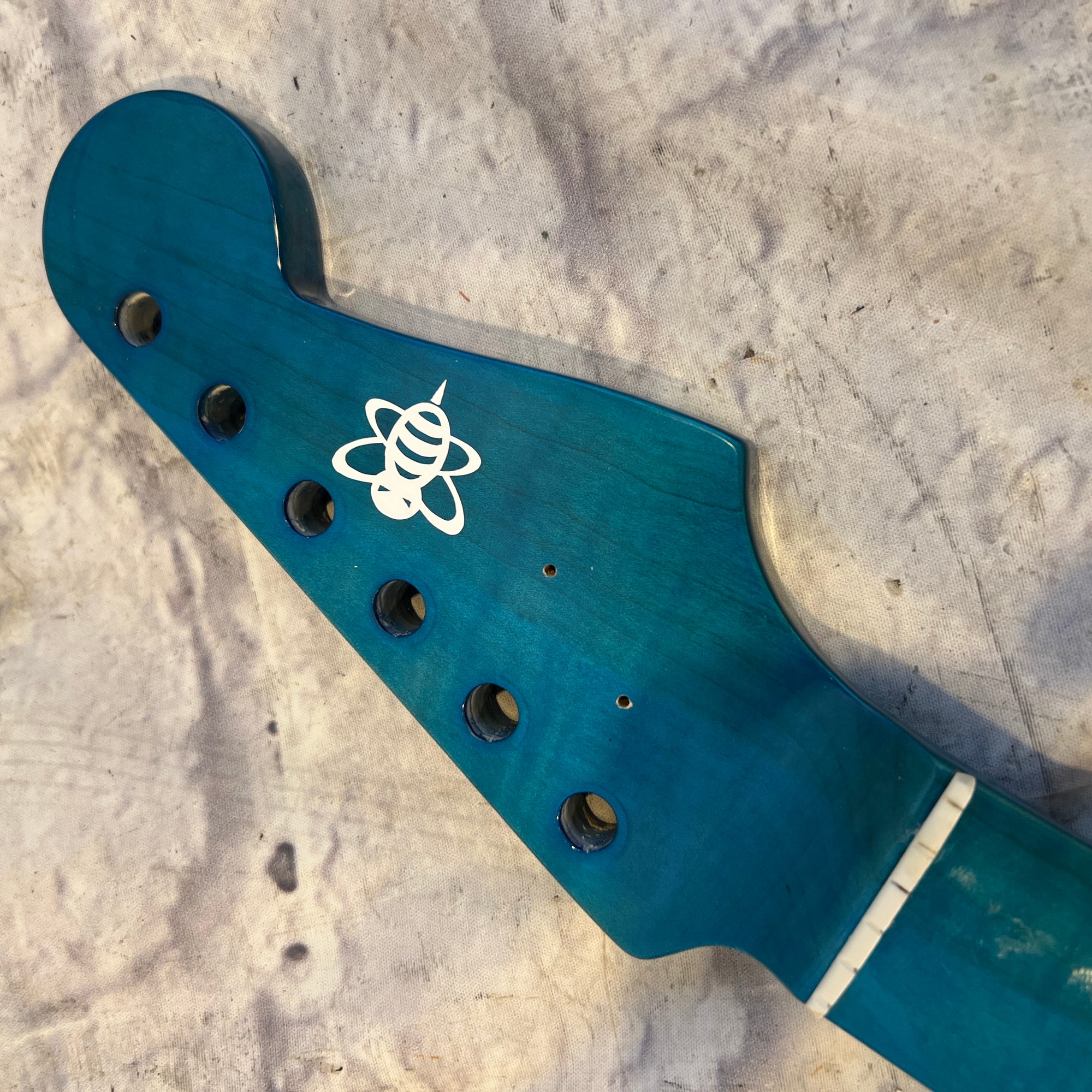 Unknown 21 Fret Blue Maple Guitar Neck 9.5 Radius Electric Guitar Neck