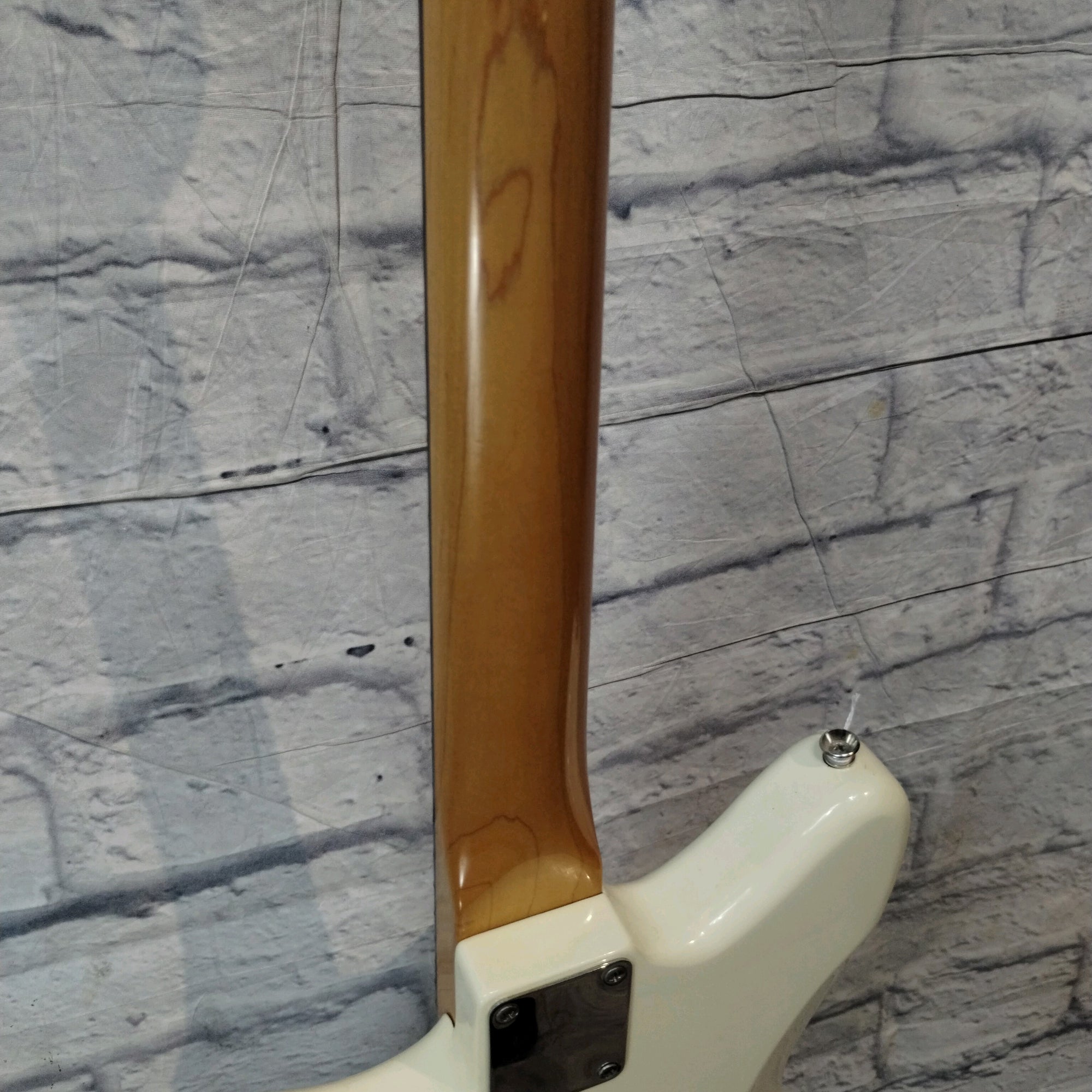 Fender Classic Player Jazzmaster Special - Olympic White Electric Guitar