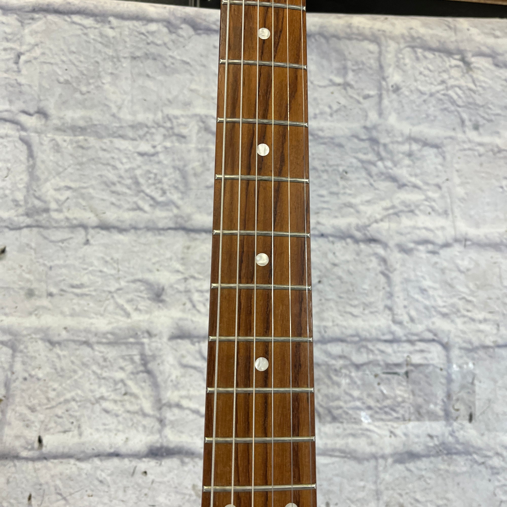Squier Stratocaster Standard Cherry Burst Electric Guitar Squier Stratocaster Standard Cherry Burst Electric Guitar