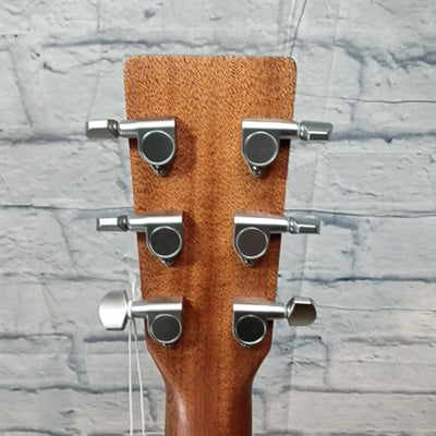 Martin Martin D Jr-E Dreadnought Acoustic/Electric Guitar with Gig  Acoustic Guitar