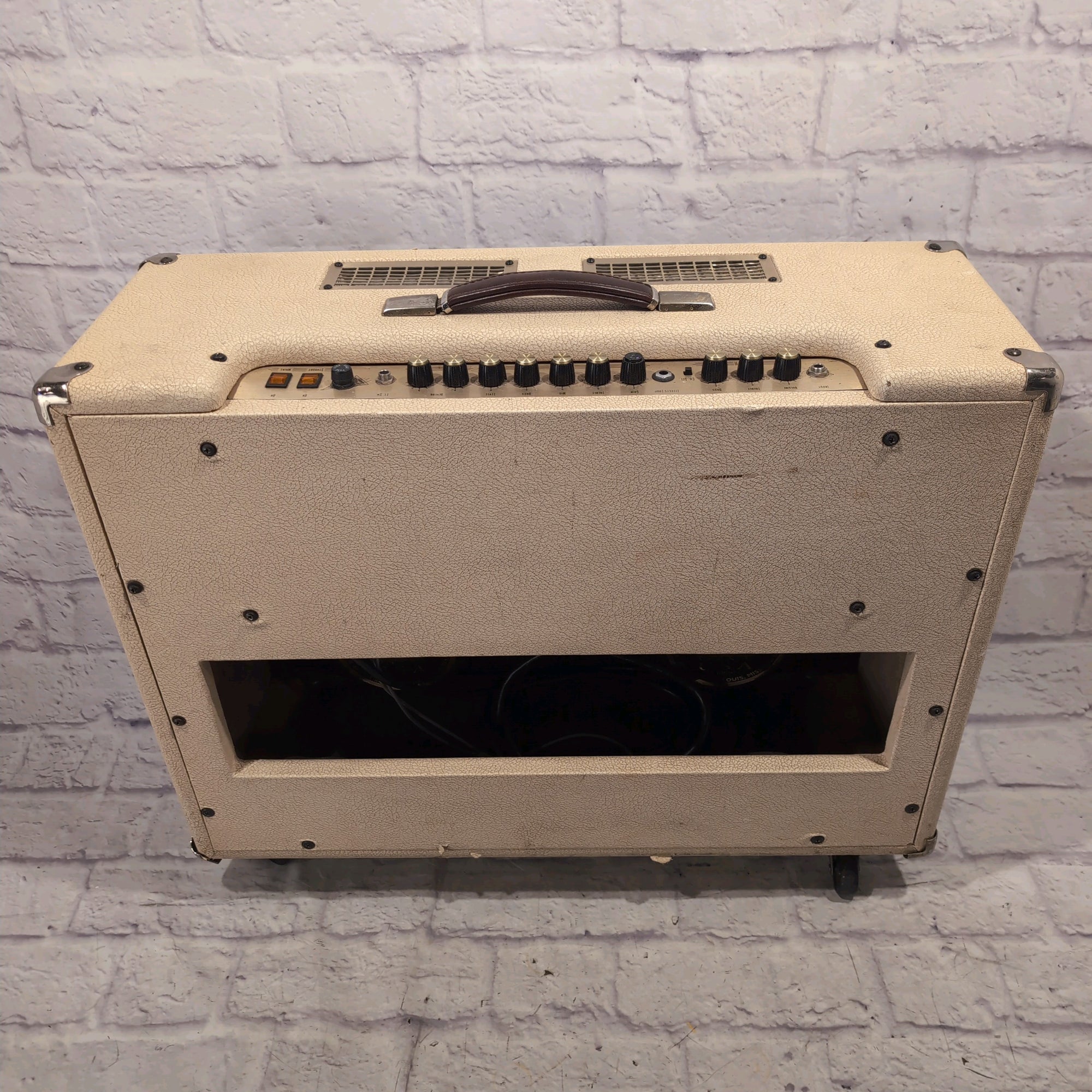 Crate Vintage Club 50 2x12 50-watt Tube Combo Amp