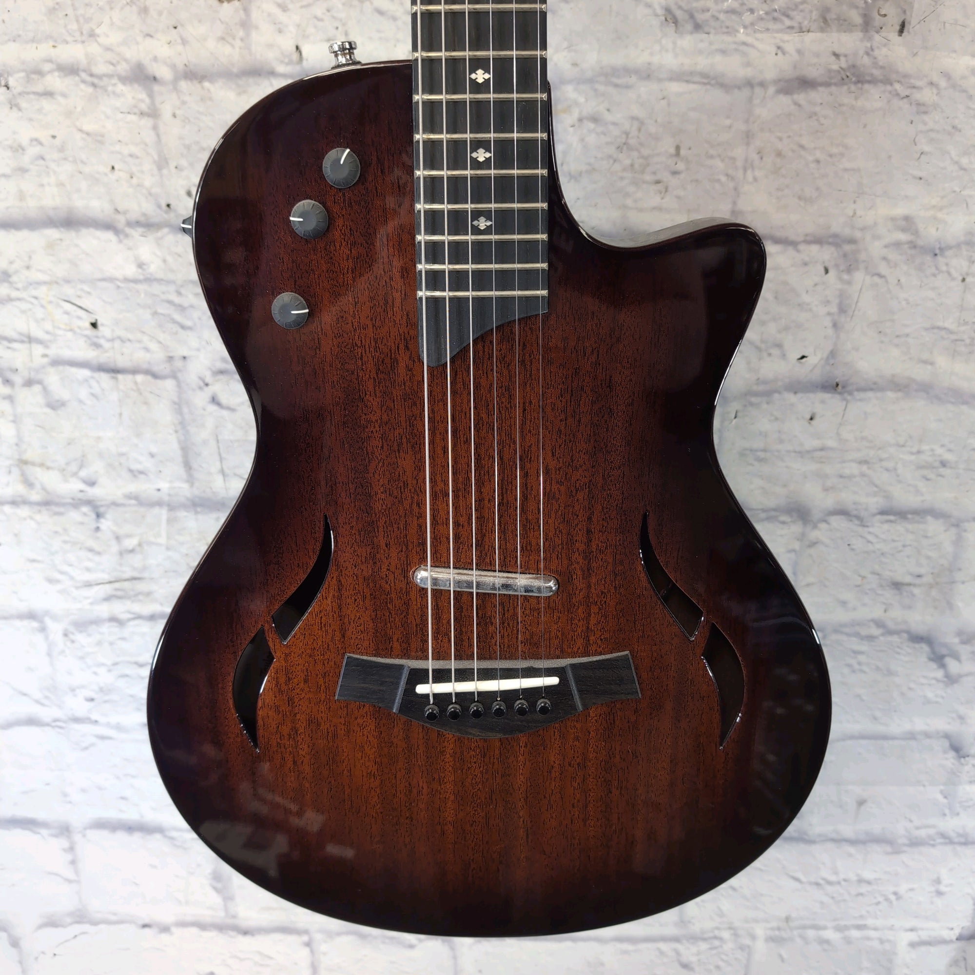 Taylor T5Z Classic DLX Semi Hollow