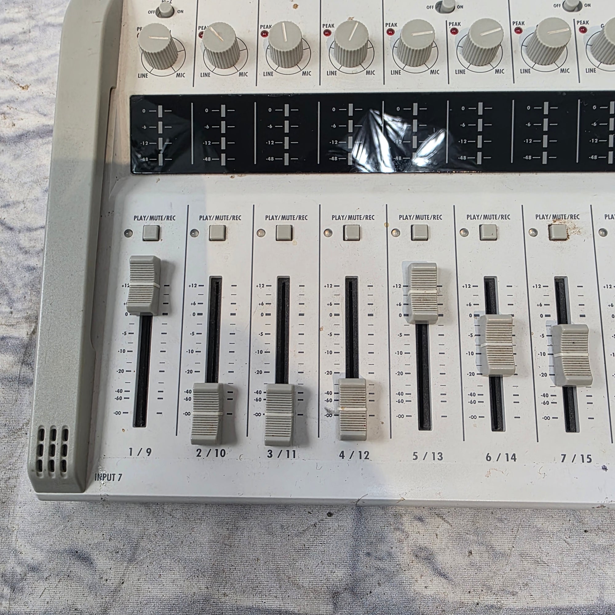 Zoom R16 Audio Interface