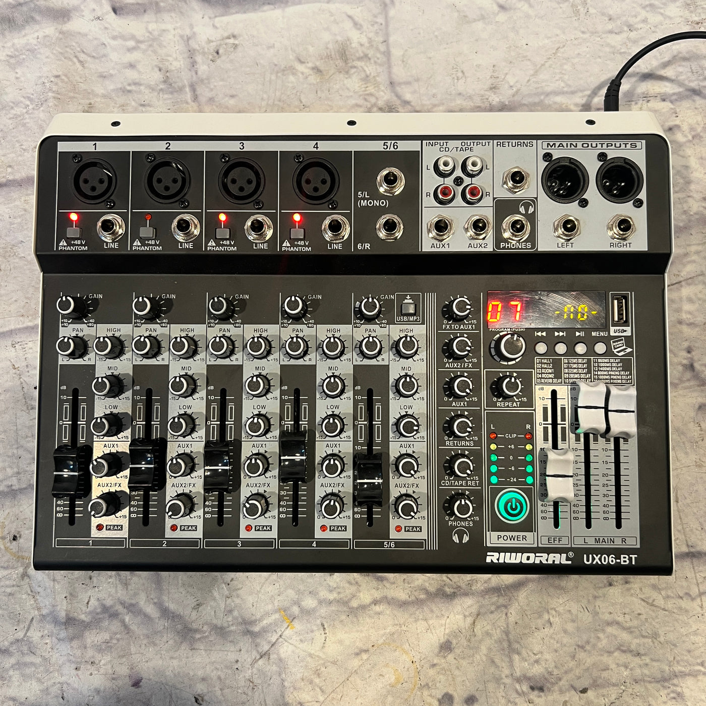 Riworal UX06-BT 6 Channel Passive Mixer with fx and Bluetooth