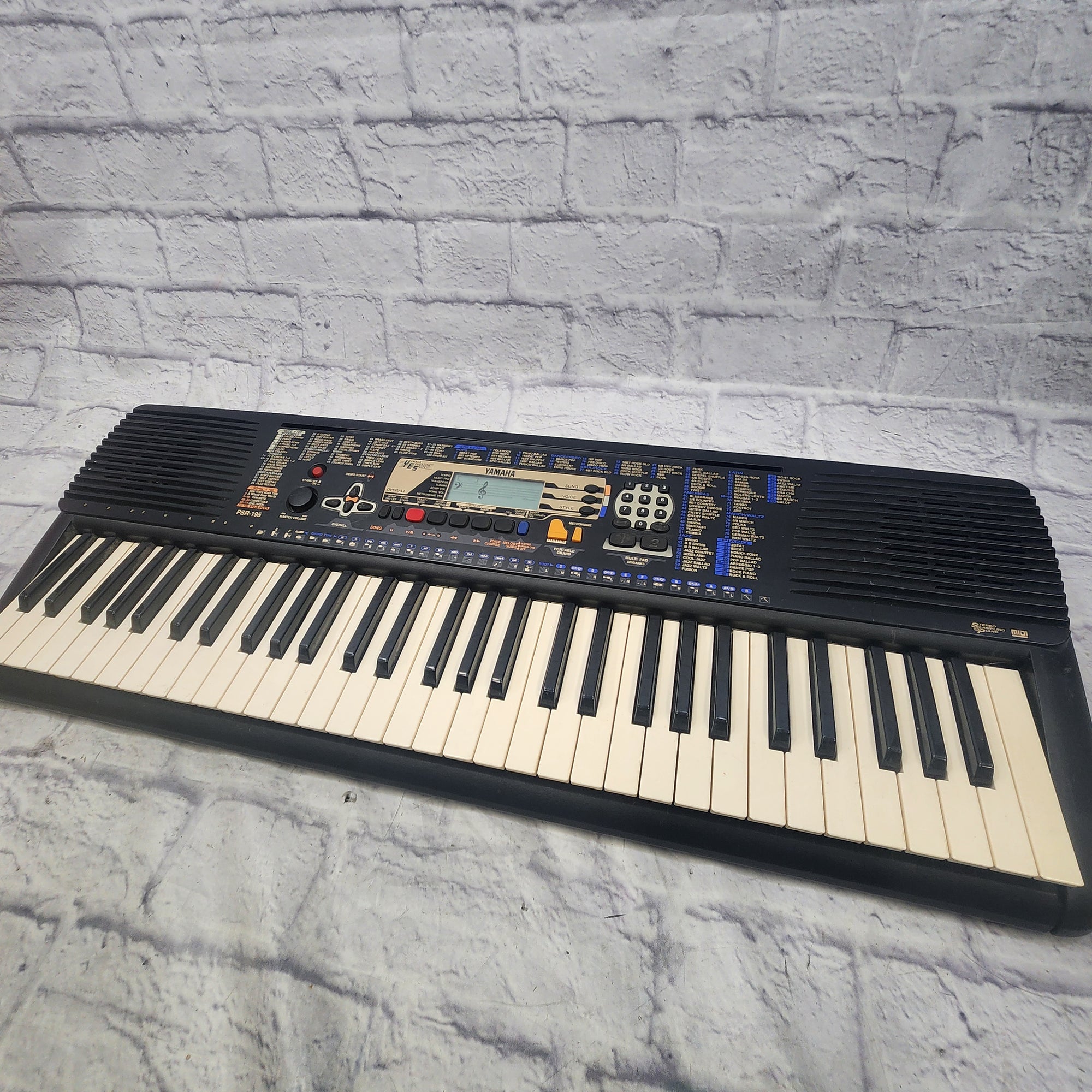 Yamaha  PSR-195 61-Key Keyboard VIntage 1990s
