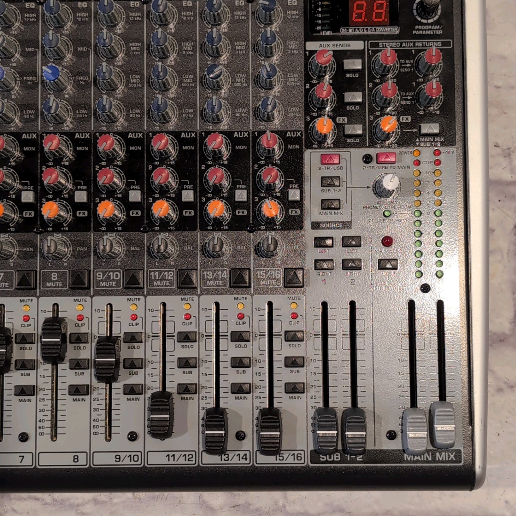 Behringer Xenyx X2222USB 22-Input Mixer with USB Interface