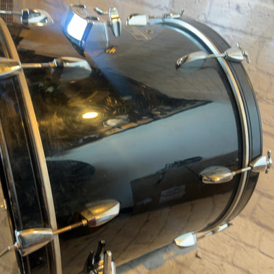 Pearl 22 Forum Black Kick Drum