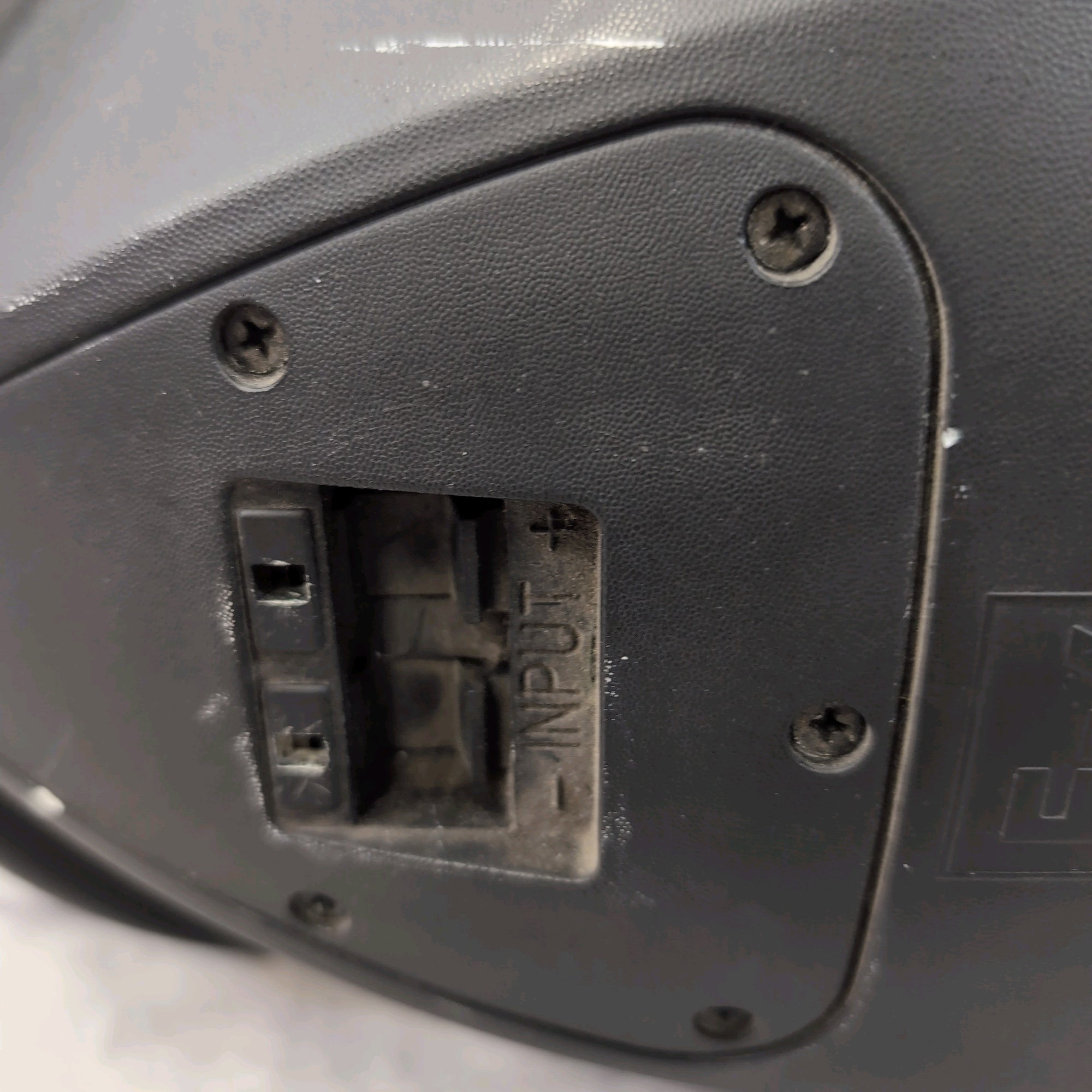 Electro-Voice EV EVID 6.2T Surface Mount Twin 6" Speaker