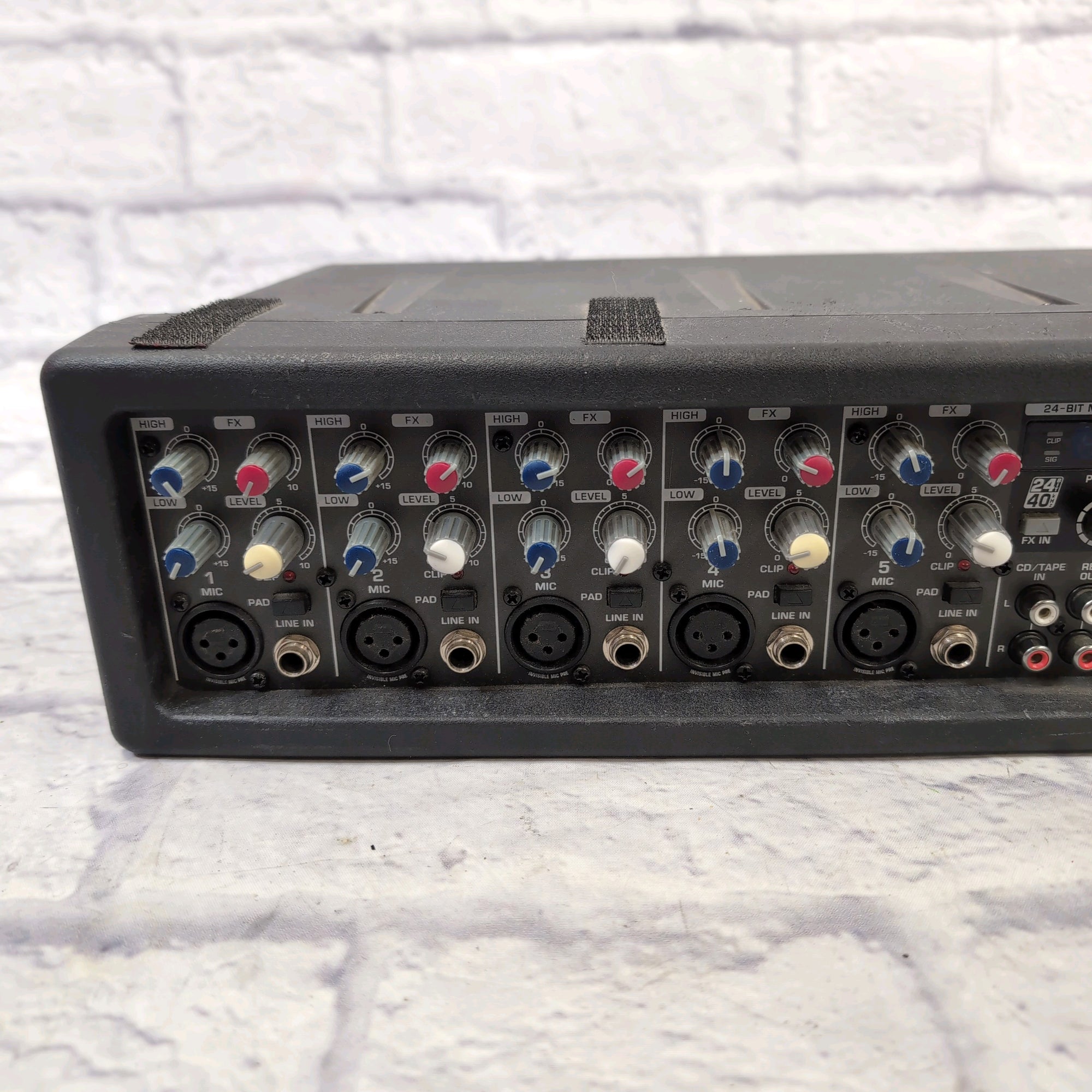 Behringer PMP518M Europower Powered Mixer