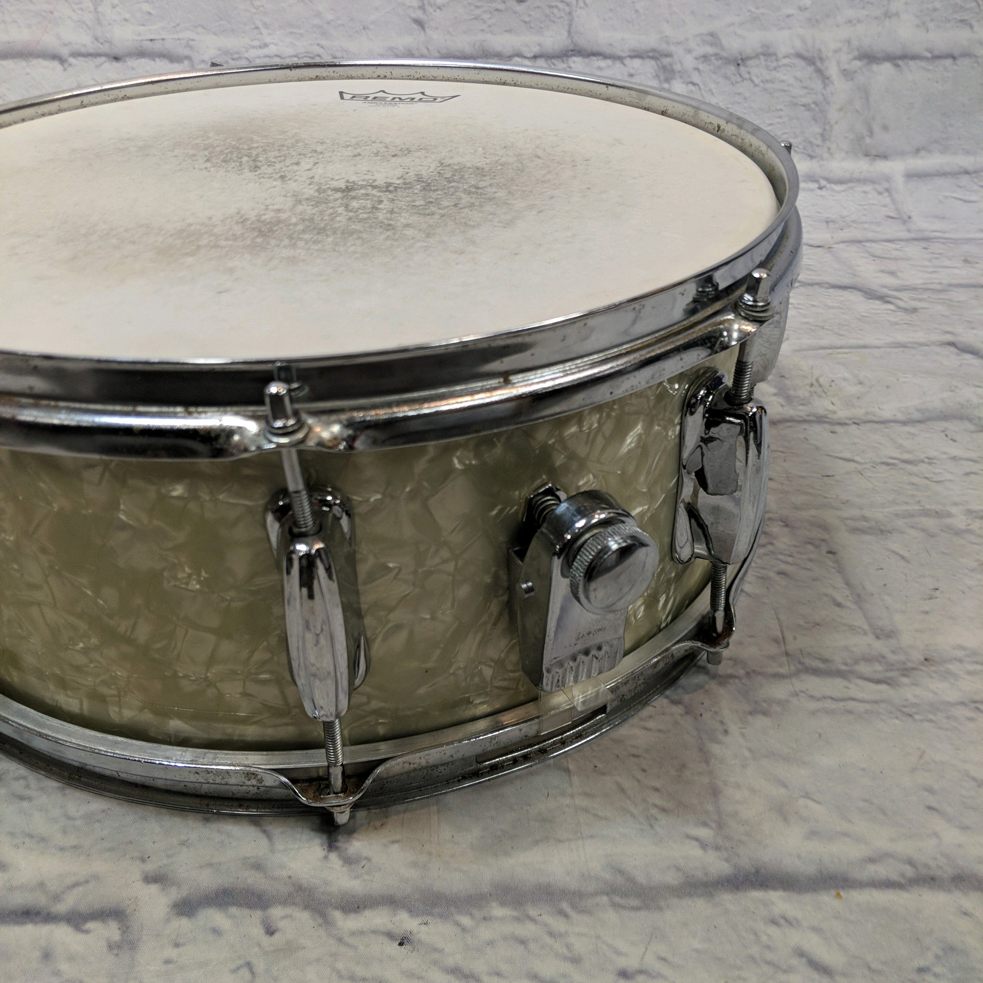 Unknown Vintage MIJ 14 x 5 White Pearl Snare Drum