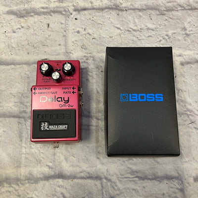 Boss DM-2W Waza Craft Analog Delay Pedal