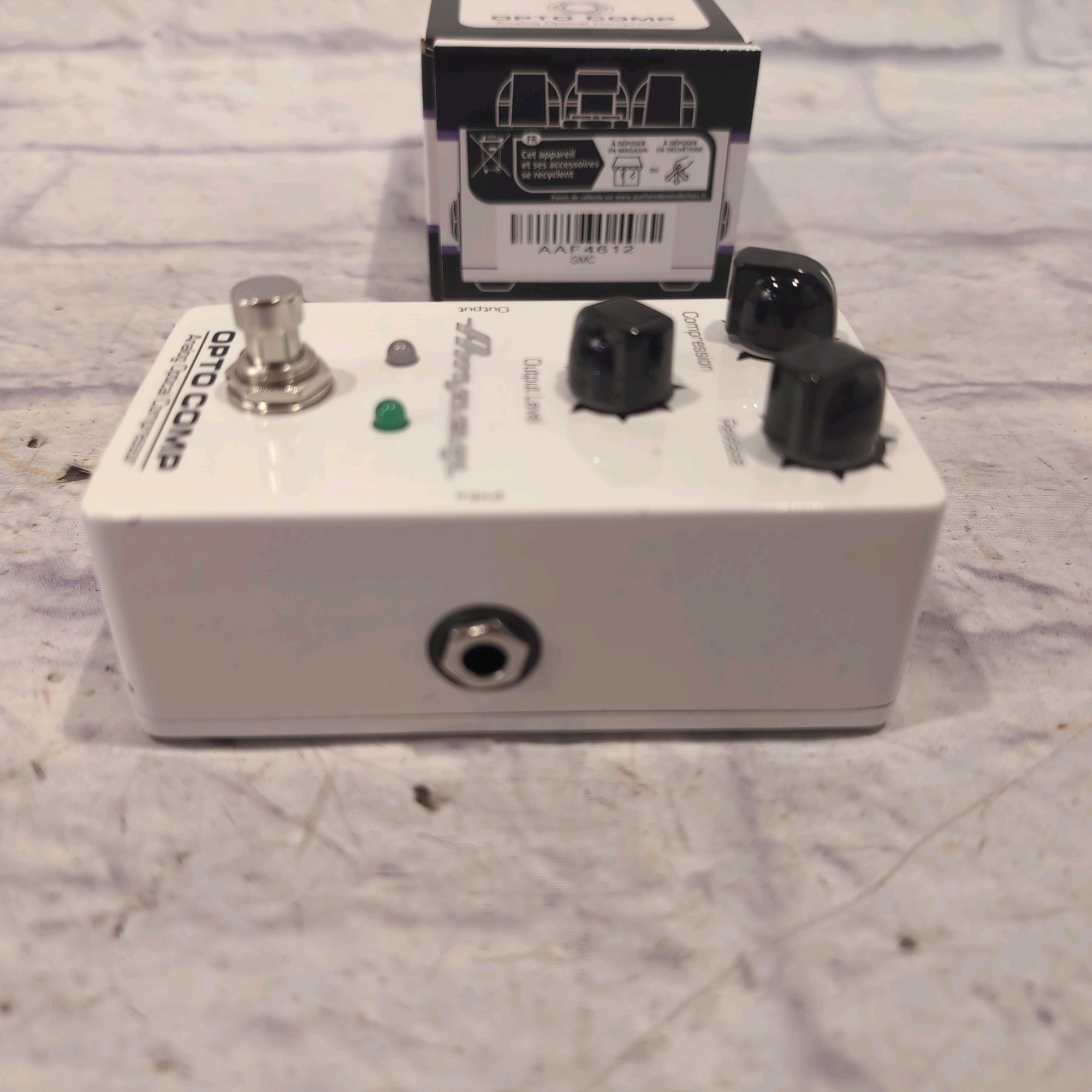 Ampeg Opto Comp Analog Optical Compressor Pedal