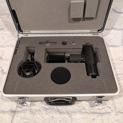 Sony C-800G Large-Diaphragm Tube Condenser Microphone