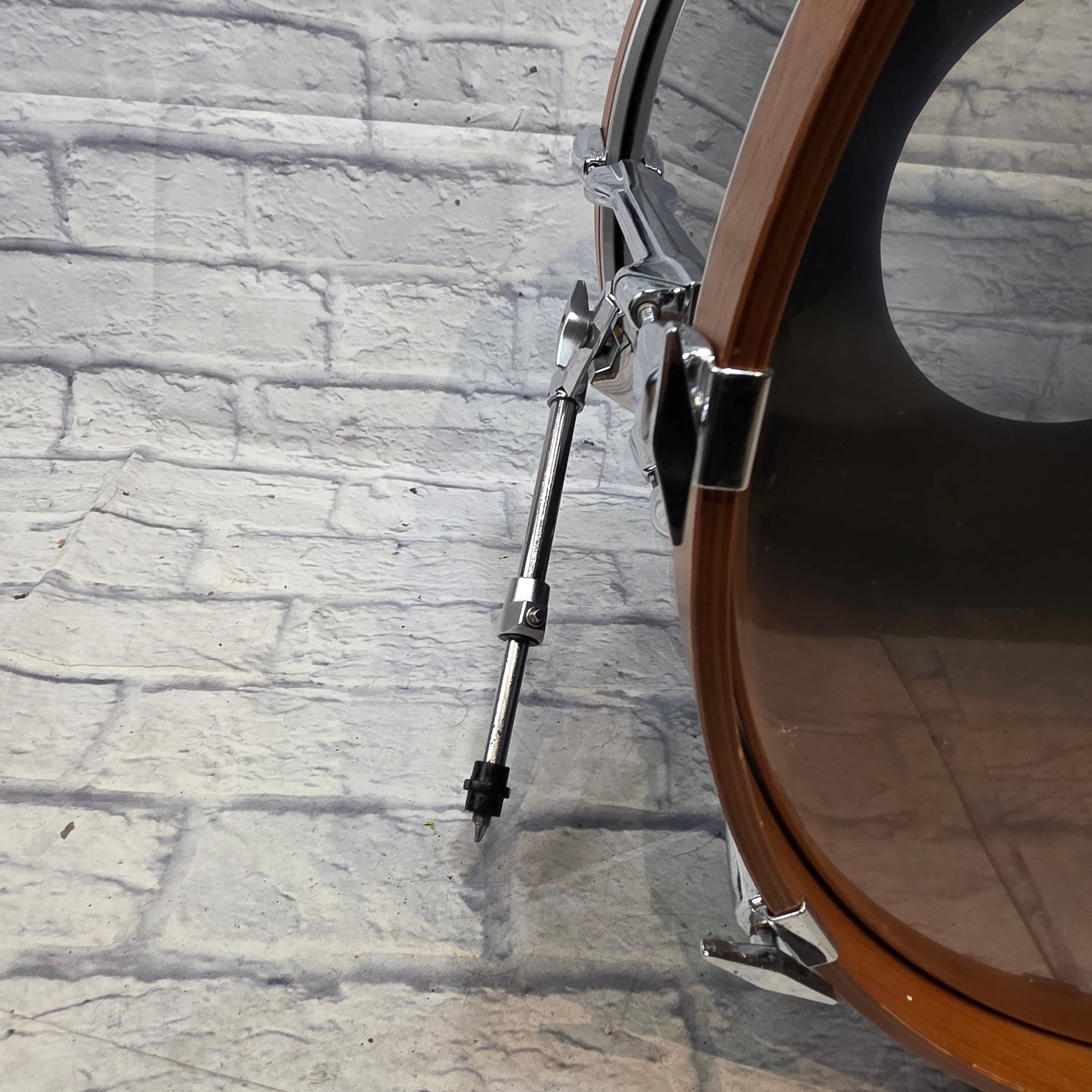 Yamaha BD 946 14" by 24" Black Wrap " Bass Drum