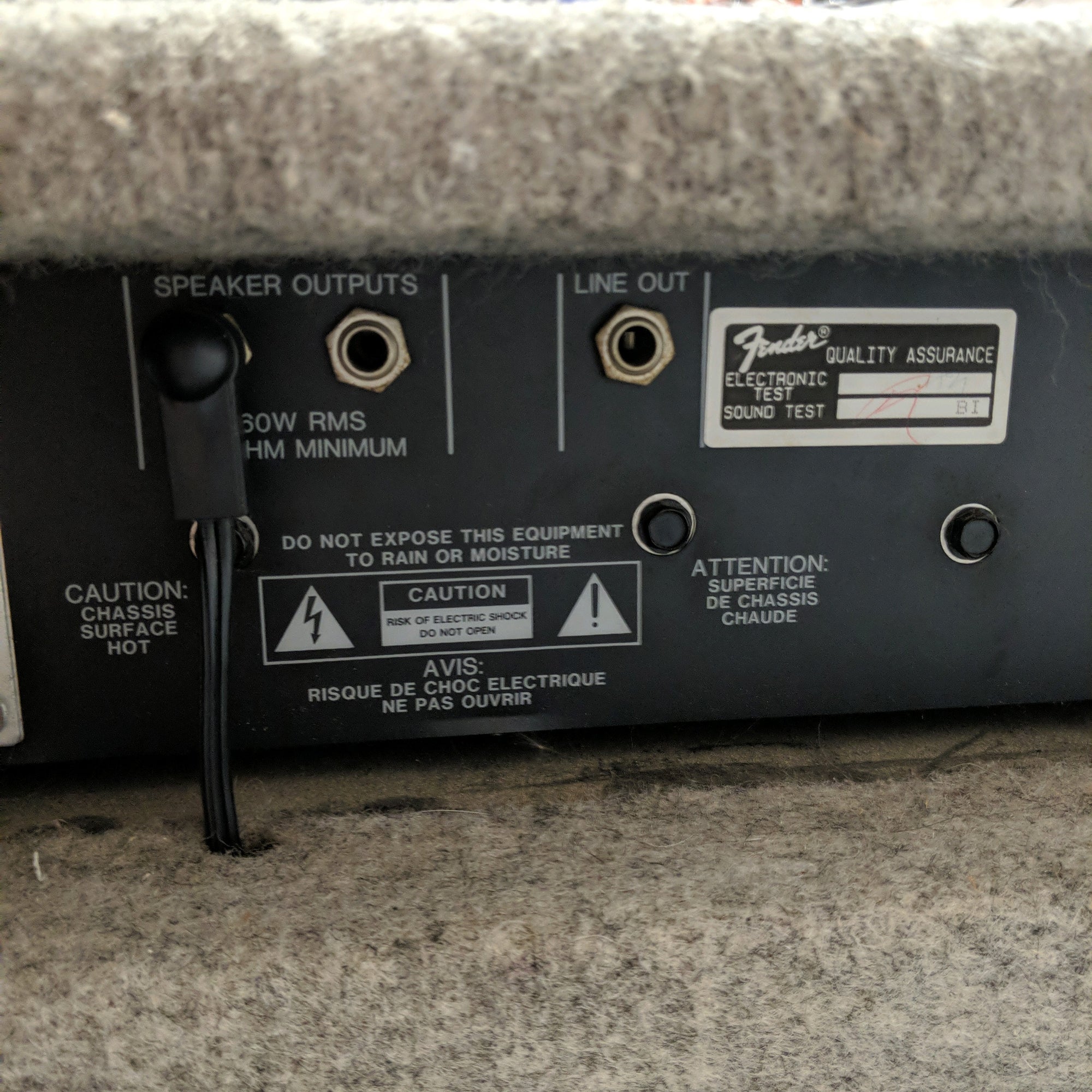 Fender M-80 1x15 Bass Combo Amp Bass