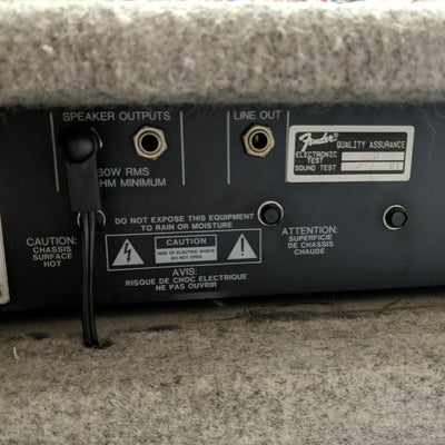 Fender M-80 1x15 Bass Combo Amp Bass