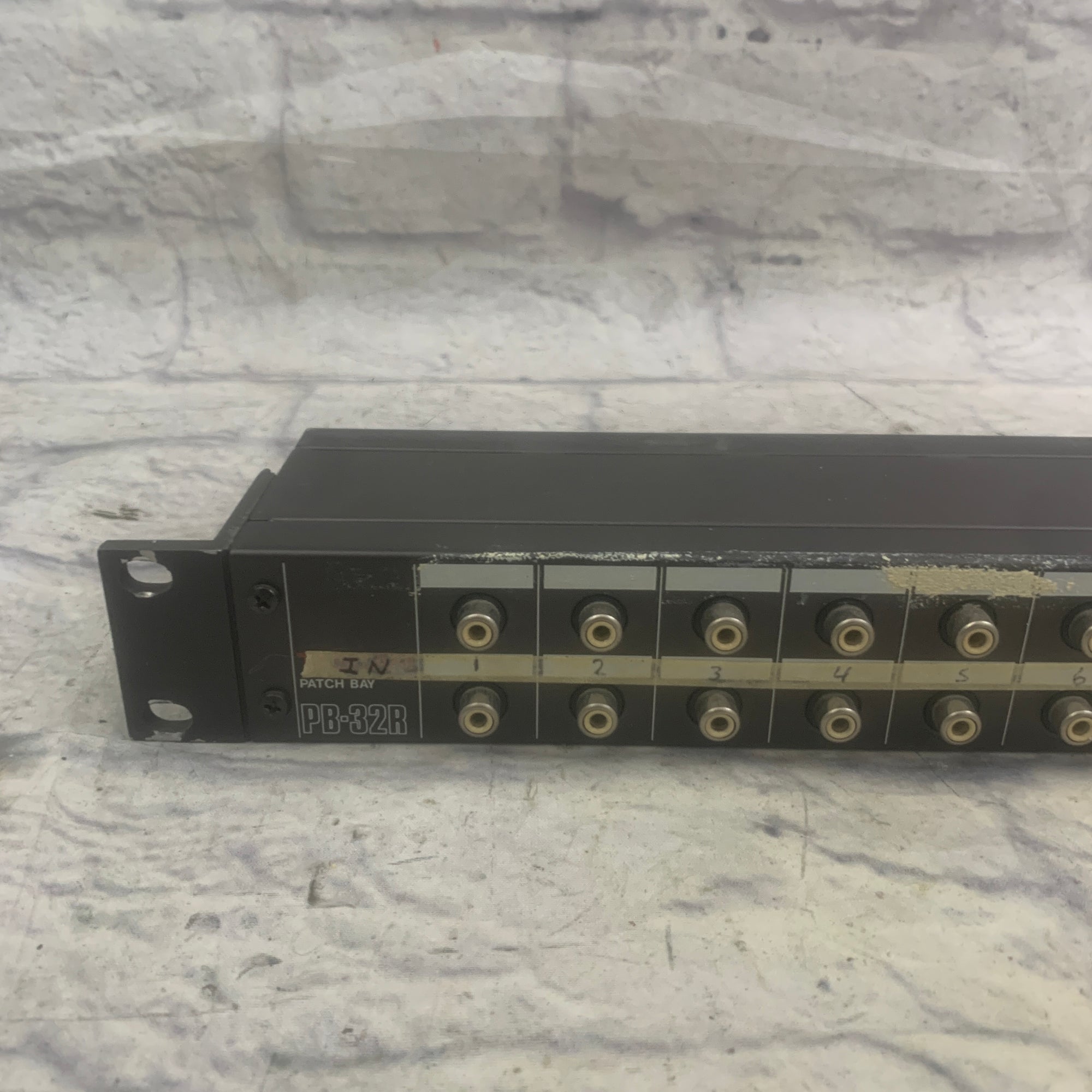 Tascam Patch bay PB-32R
