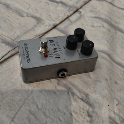 Electro-Harmonix Triangle "Big Muff" Pi Distortion Pedal