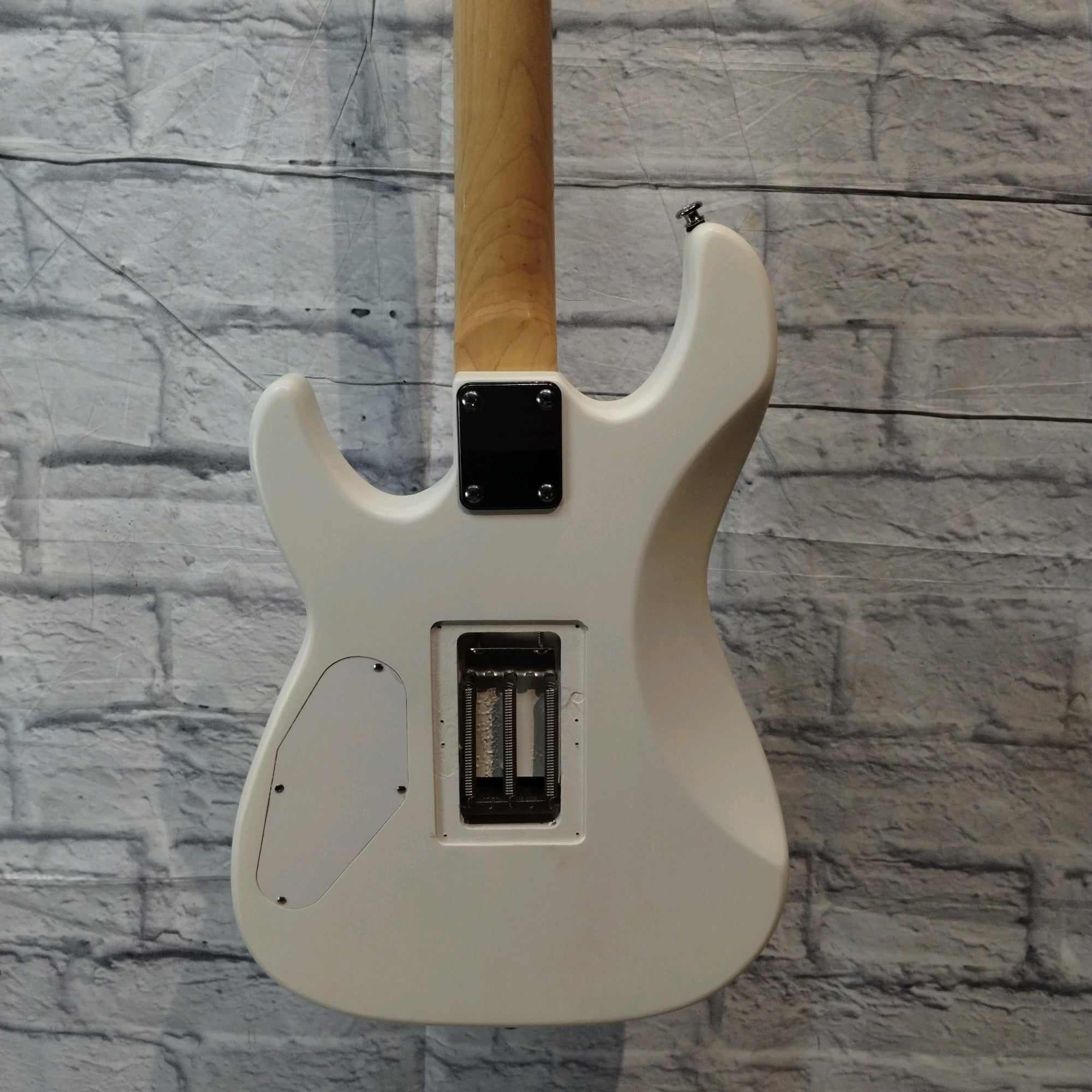 Sawtooth ST-M24 Electric Guitar - White Satin