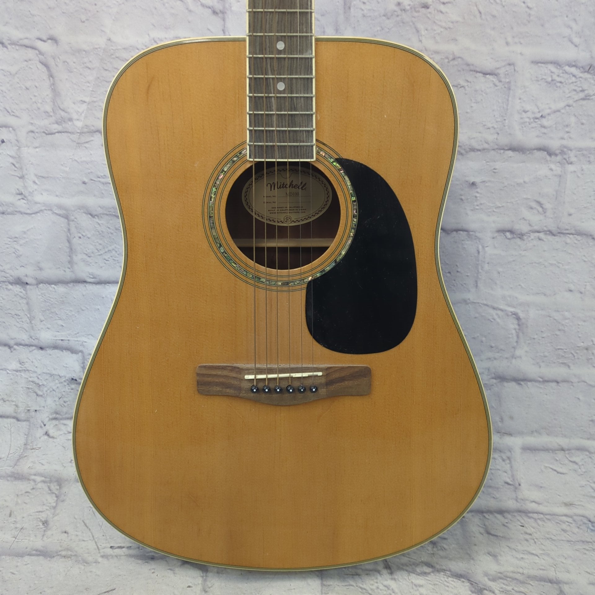 Mitchell MD100 Acoustic Guitar
