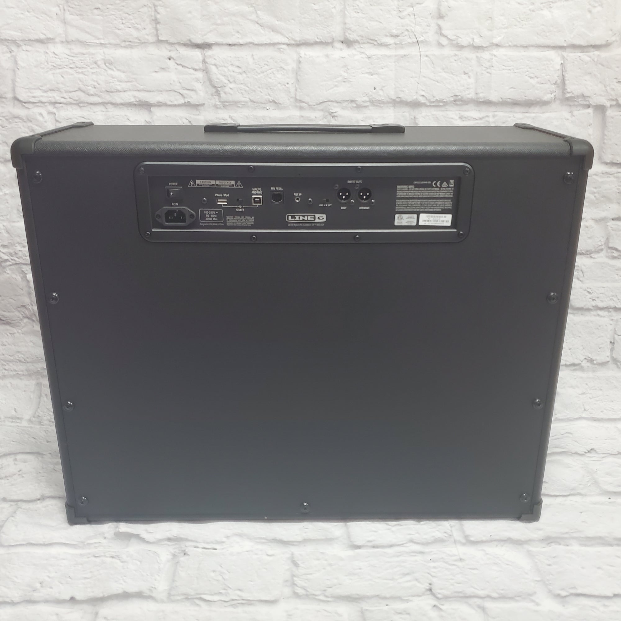 Line 6 Spider V 240 Guitar Combo Amplifier (240 Watts, 2x12")