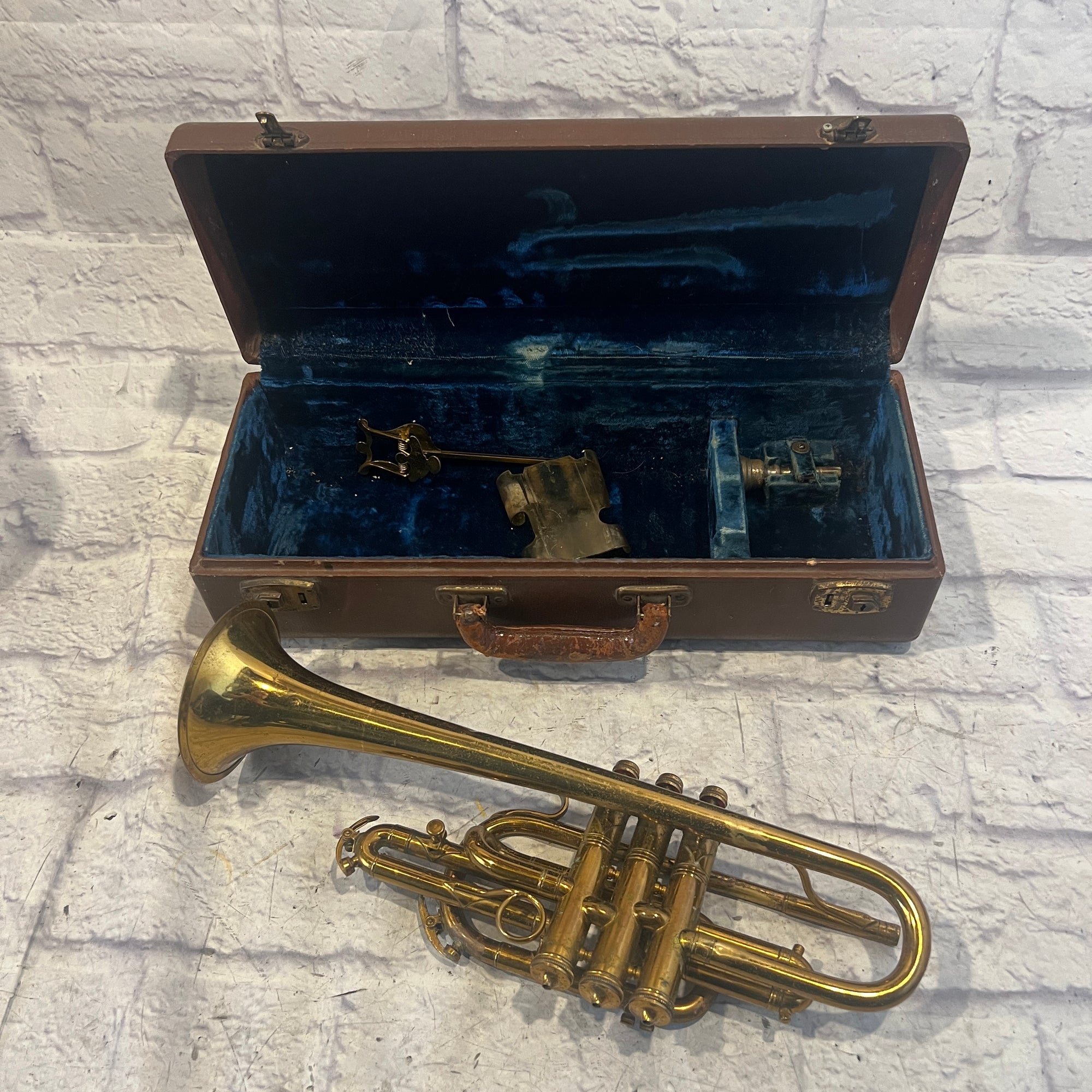 Lafayette Vintage Cousenon & CIE Cornet