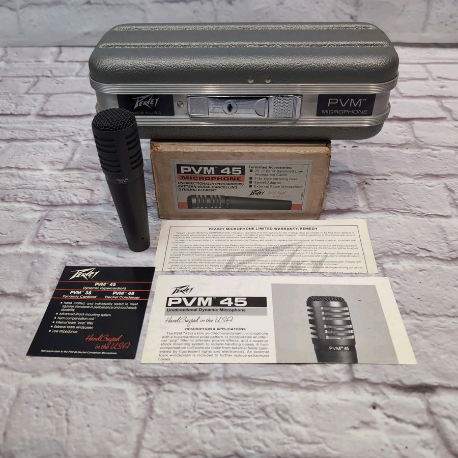 Peavey PVM45 Supercardioid Dynamic Mic w/ Case