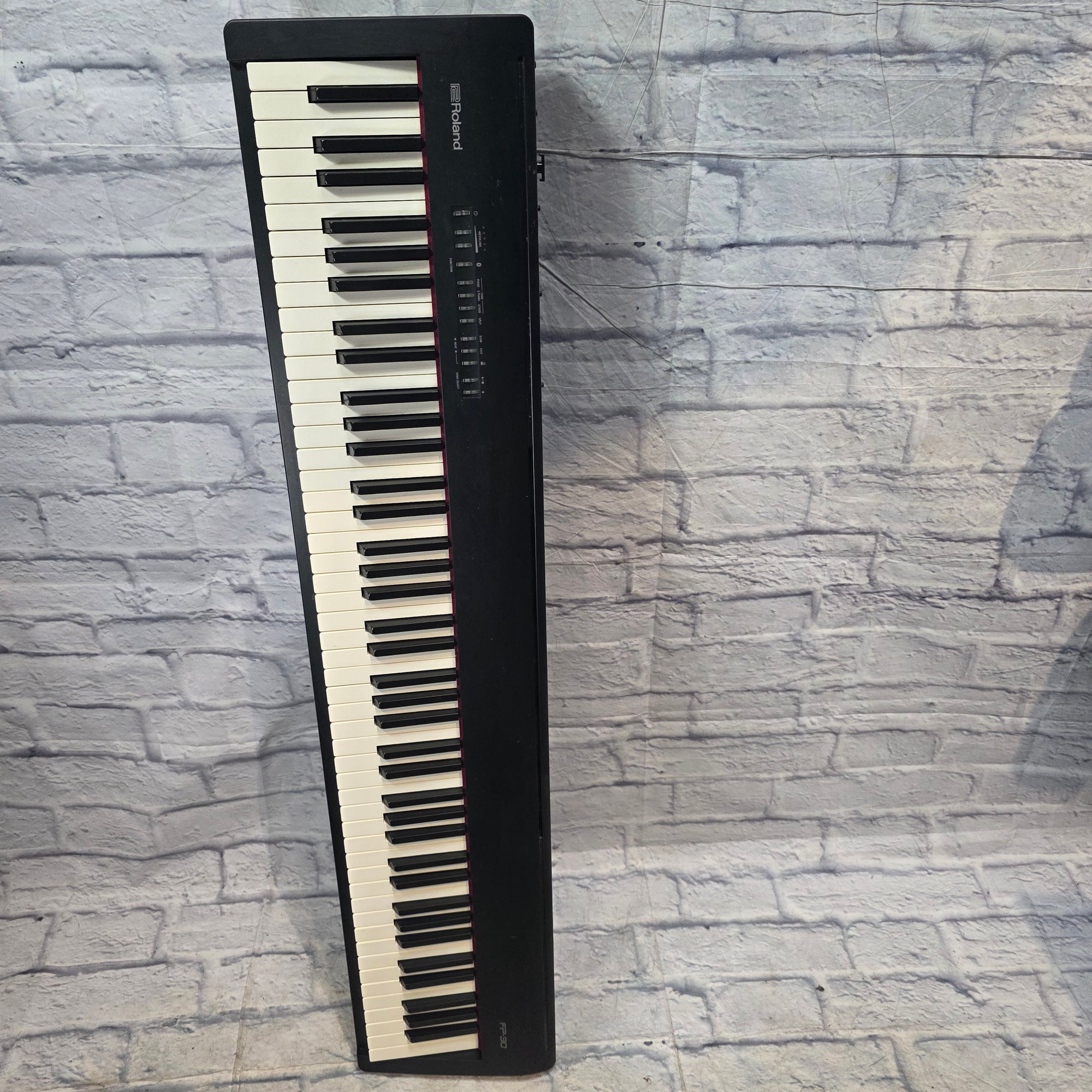 Roland FP-30 Digital Piano
