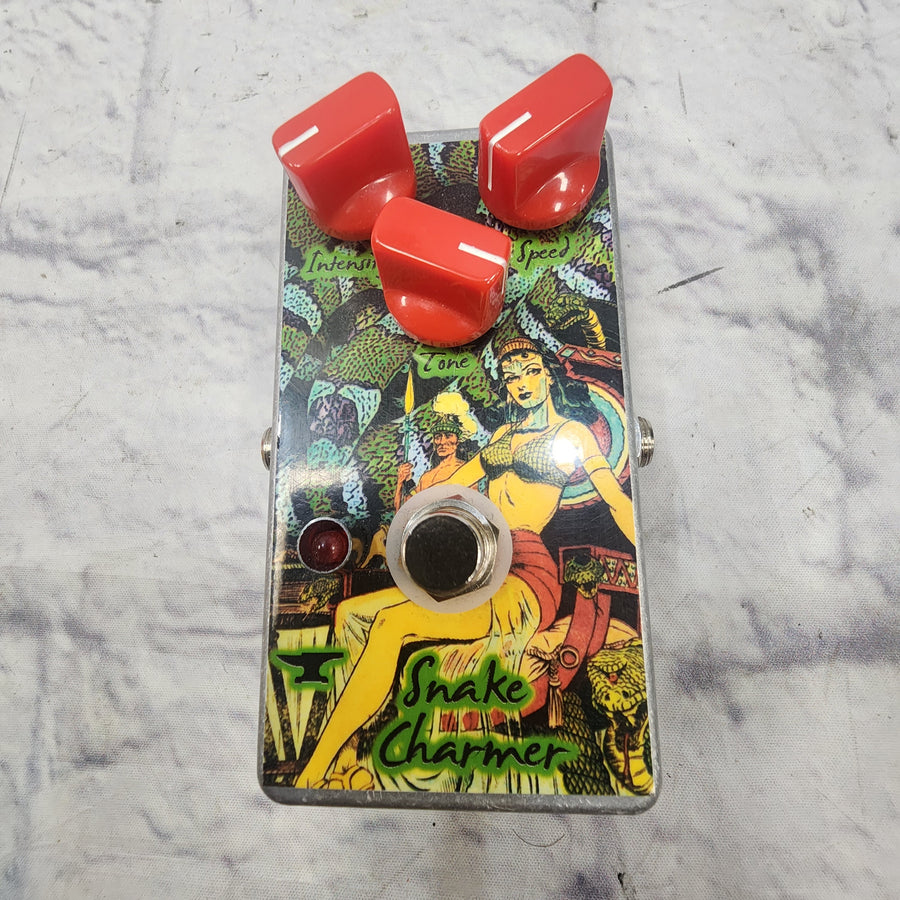 Snake Charmer Ring Modulation Pedal Jen HF Clone