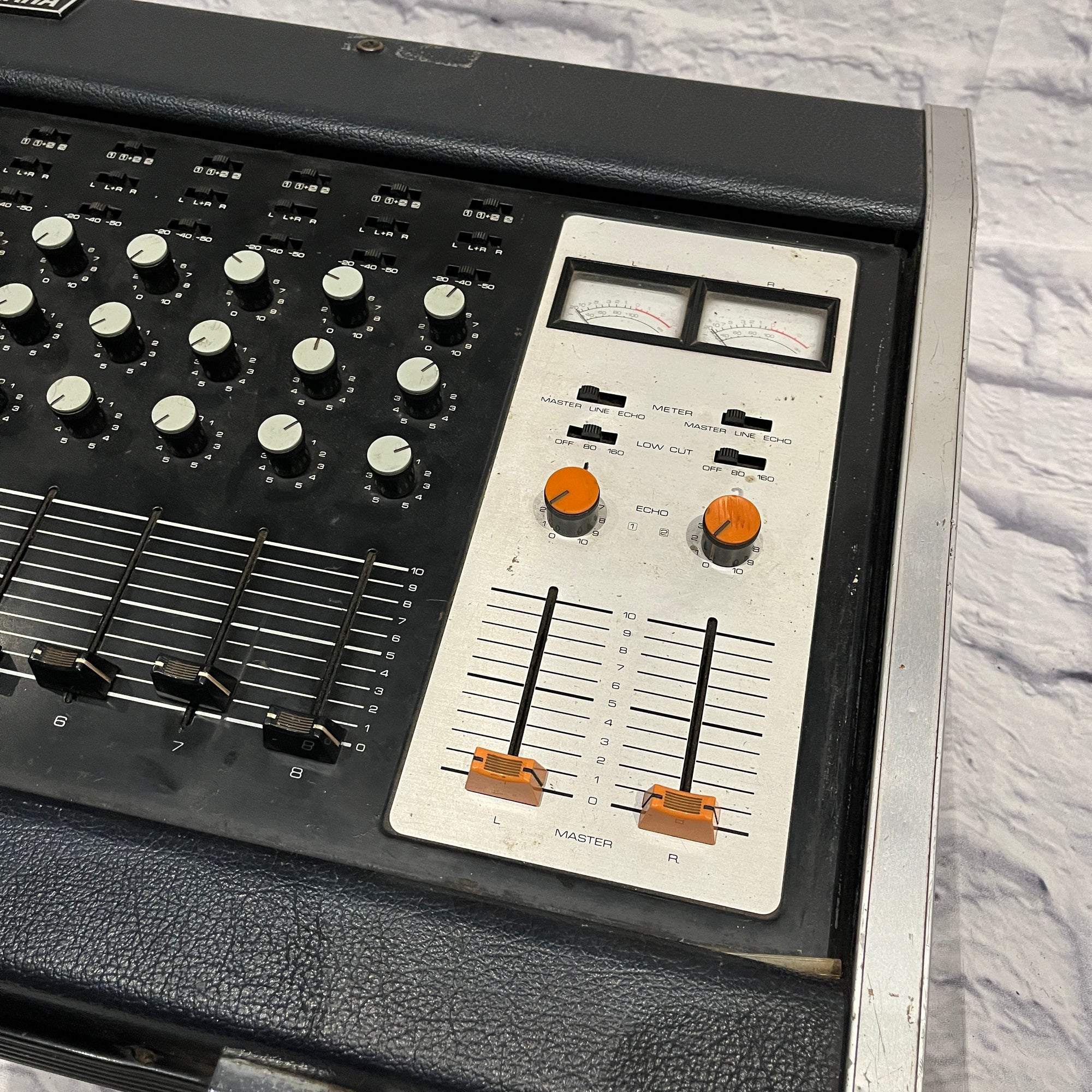 Yamaha PM-400 Vintage Mixer