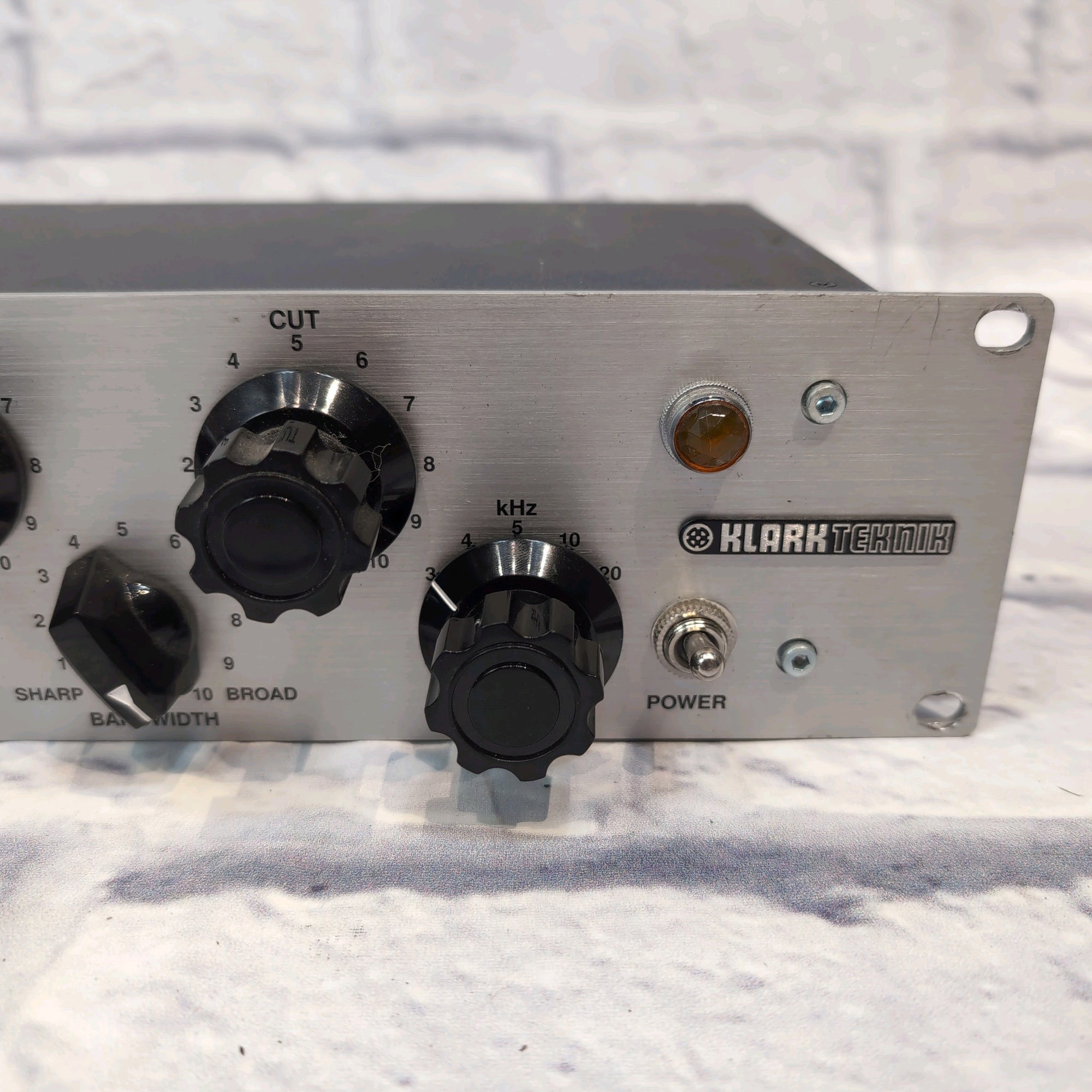 Klark-Teknik EQP-KT Tube Equalizer