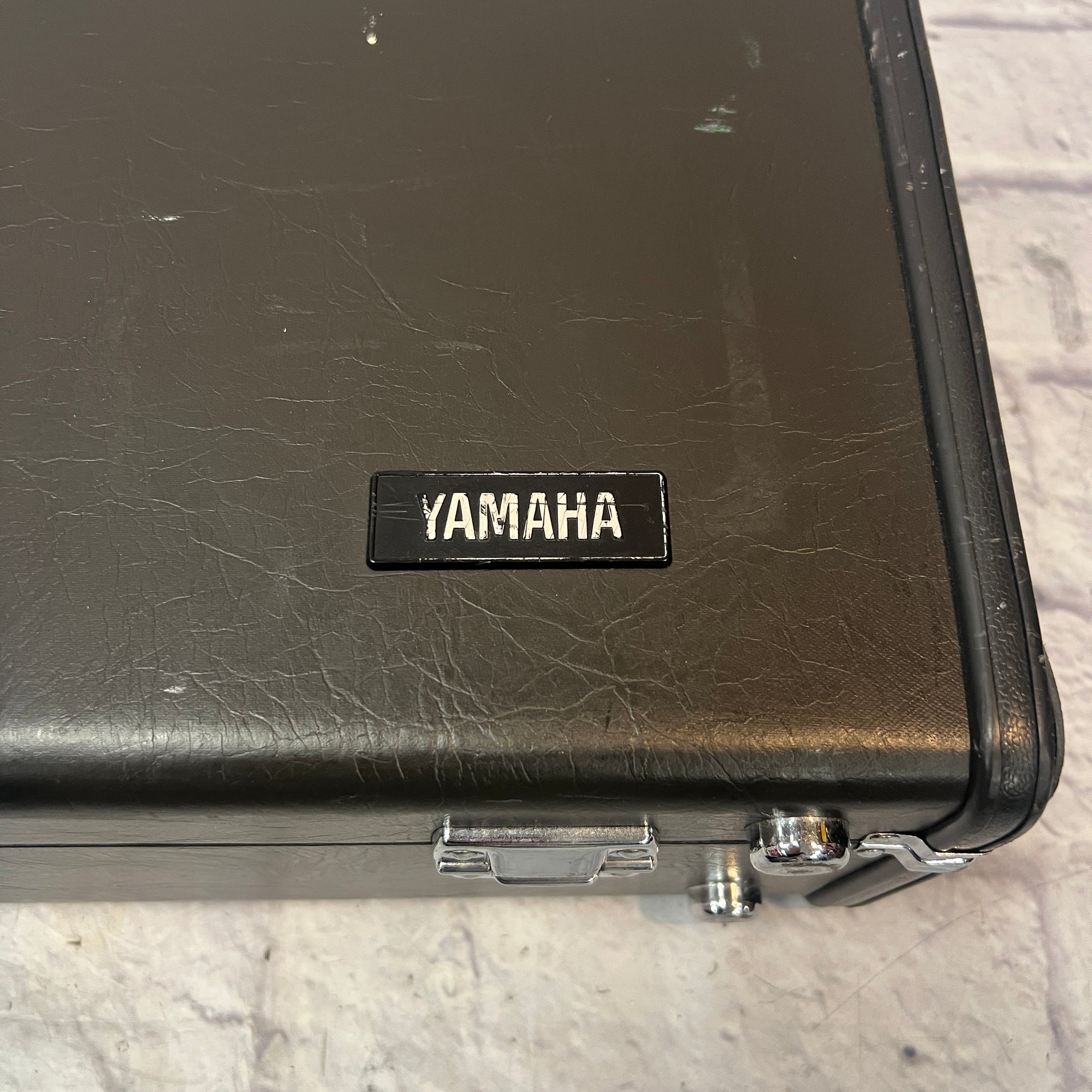 Yamaha YAS-23 Alto Saxophone with Case