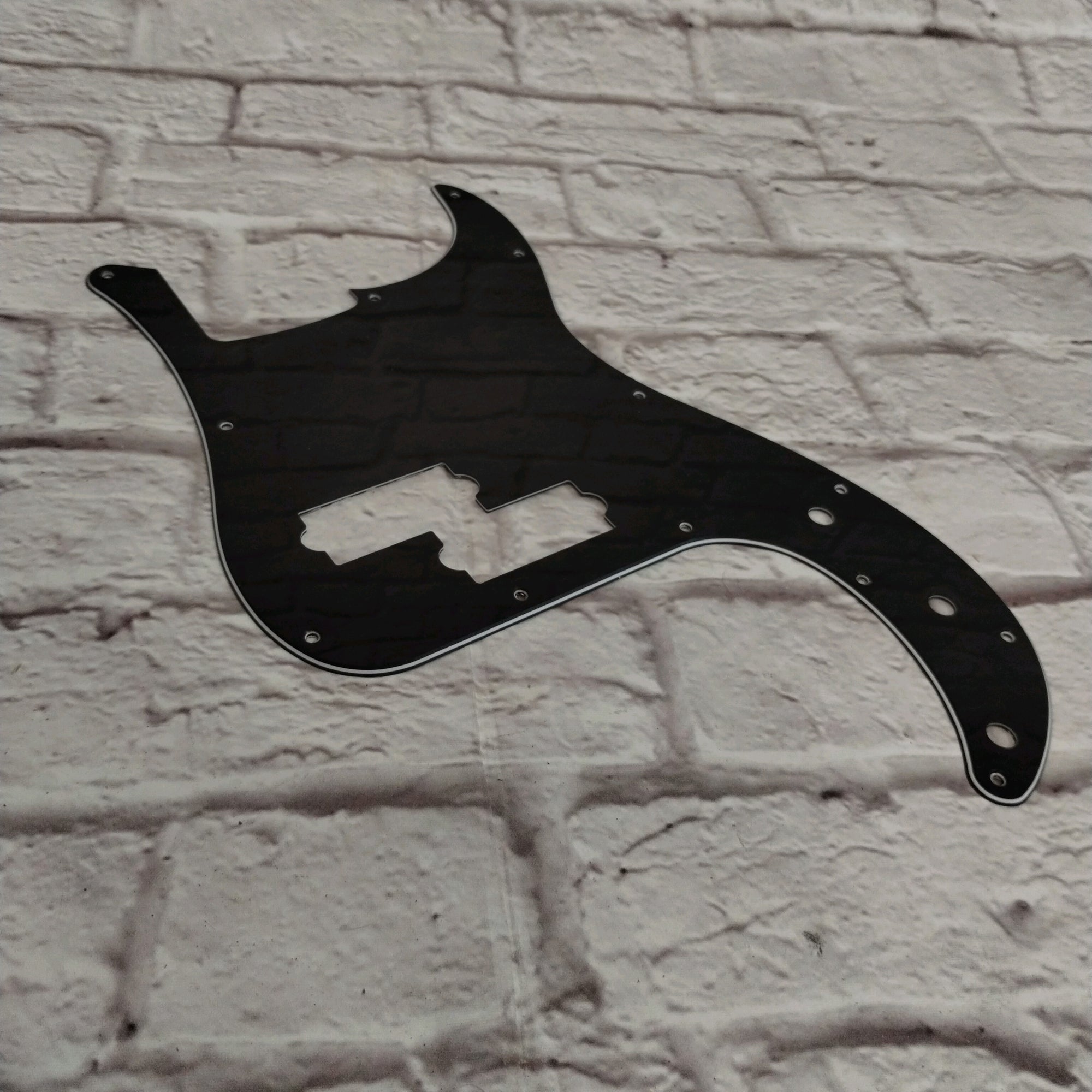 Fender Accessories Black P bass Pickguard