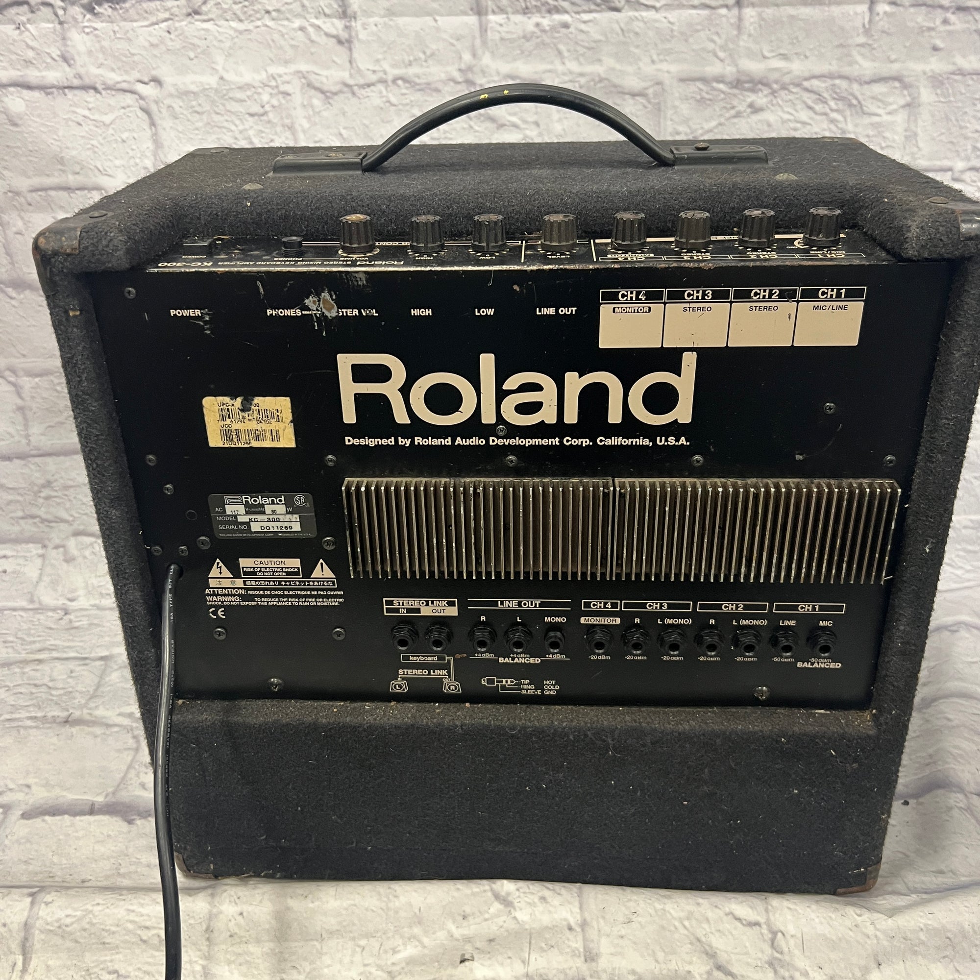 Roland KC-300 Keyboard Combo Amp