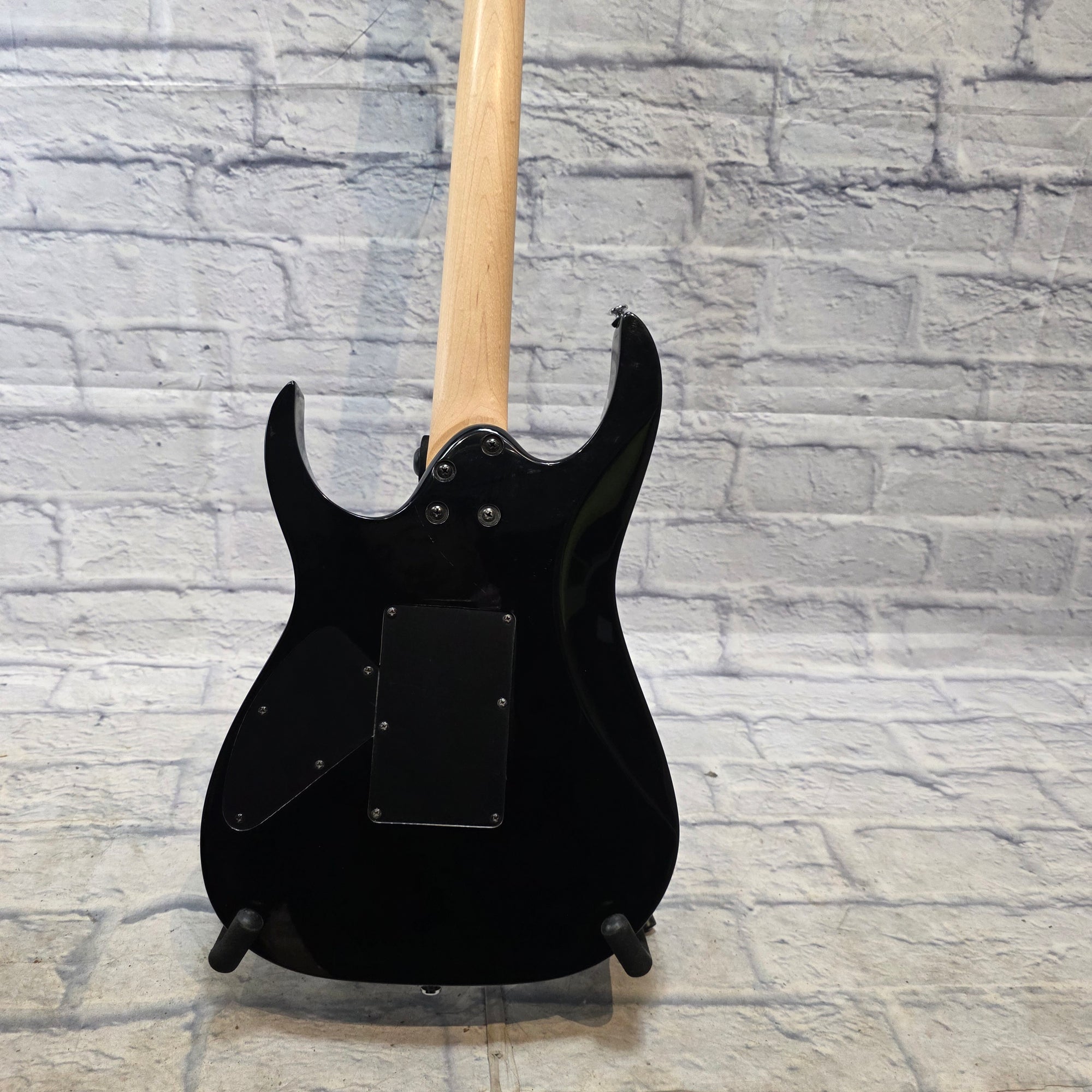 Ibanez RG270-BK - Black Electric Guitar w/ Floyd Rose