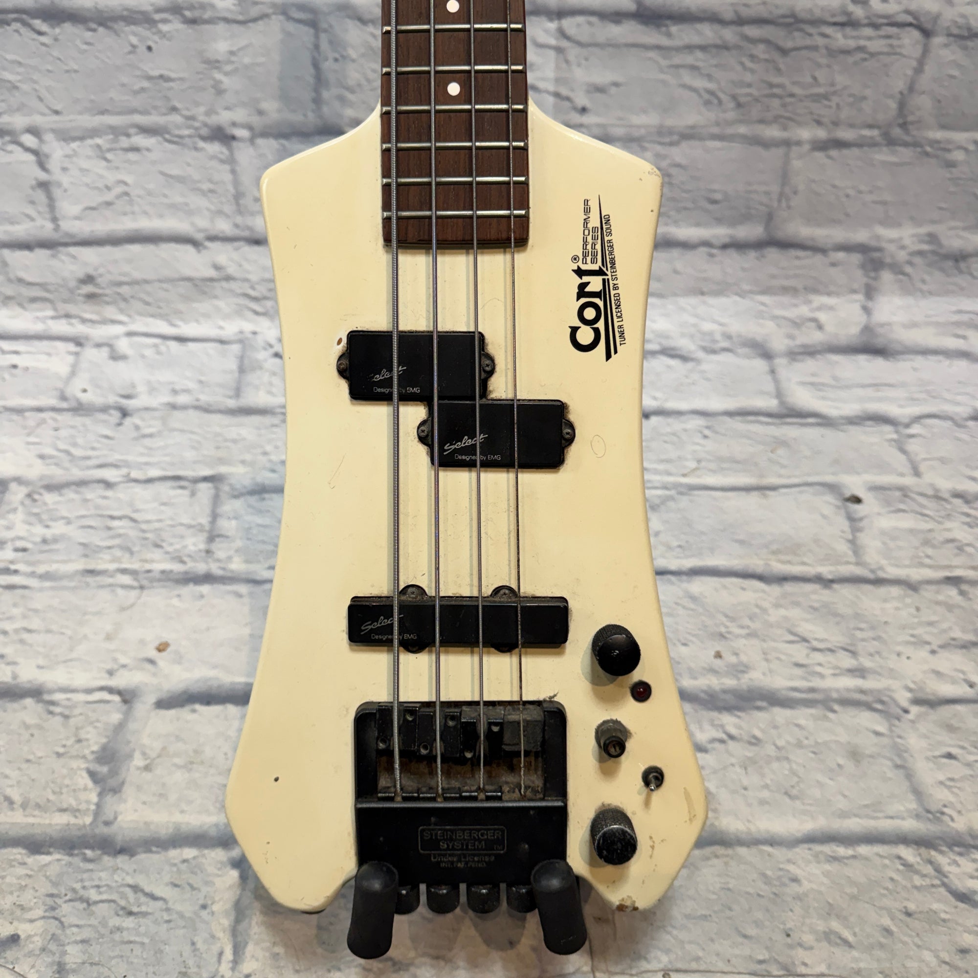 Cort Performer Series Steinberger Headless Bass