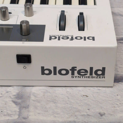 Waldorf Blofeld Synthesizer 49 Key Synthesizer