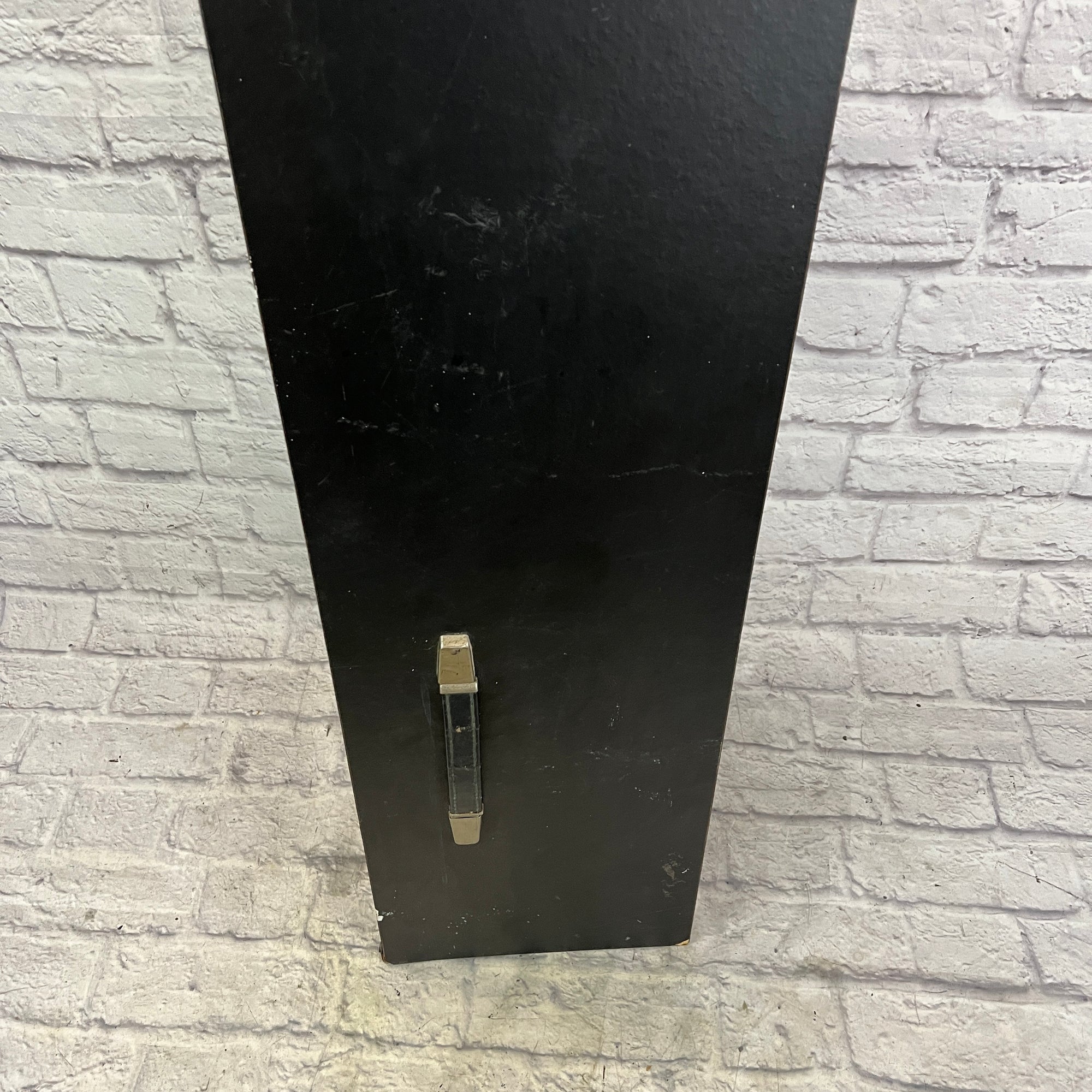 Unknown IC 100 4x12 Universal Cab