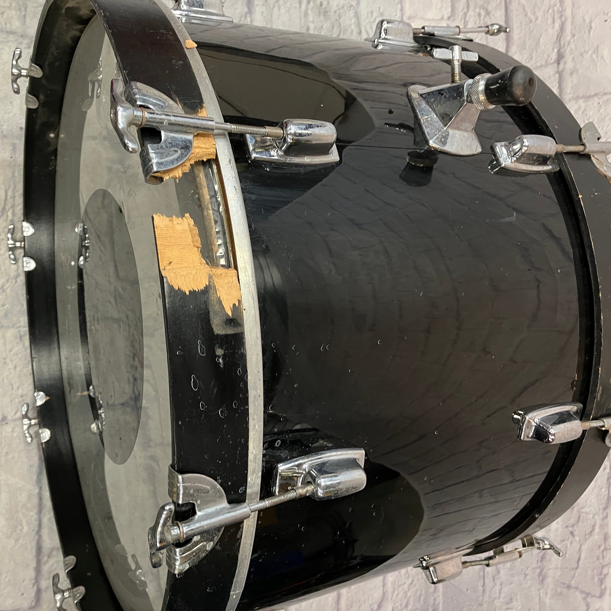 Ludwig Rocker Series Black 22 x 13 Inch Bass Drum