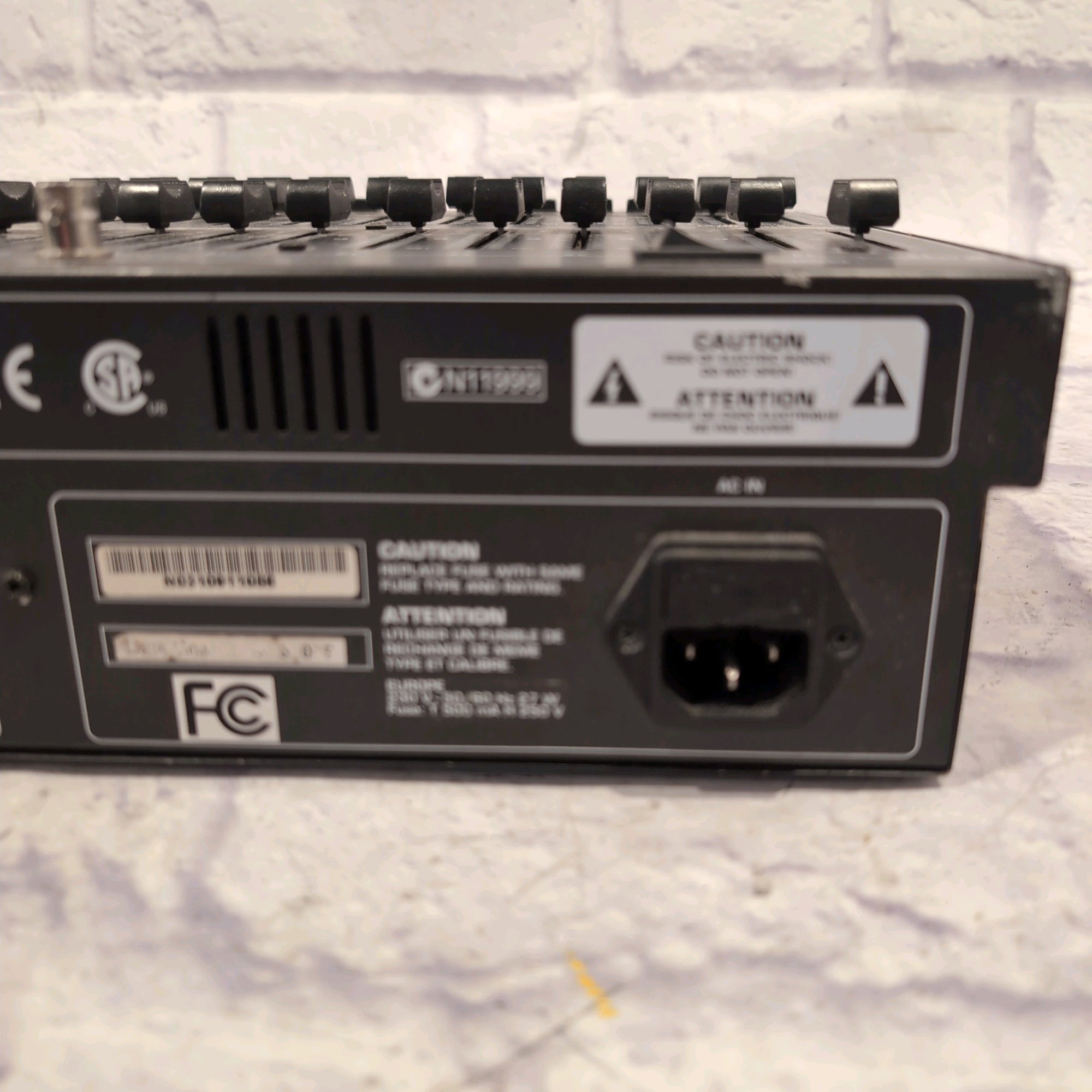 Behringer Eurolight LC2412 24-Channel DMX Lighting Console