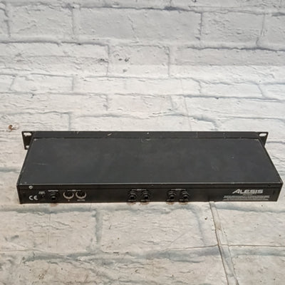 Alesis midiverb 4 Rack Unit