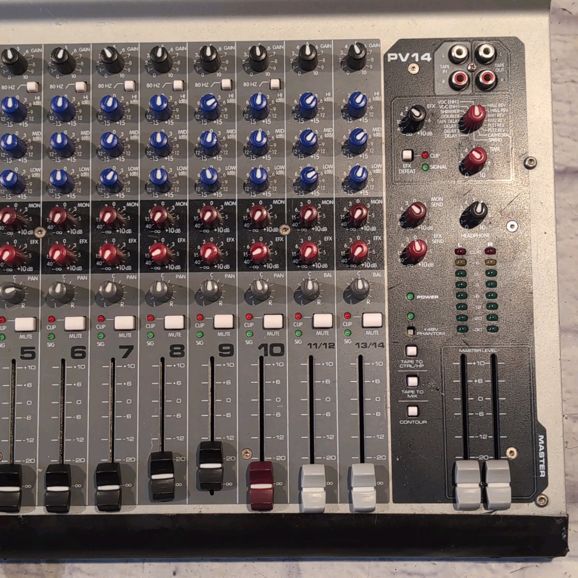 Peavey PV 14 Channel Mixer