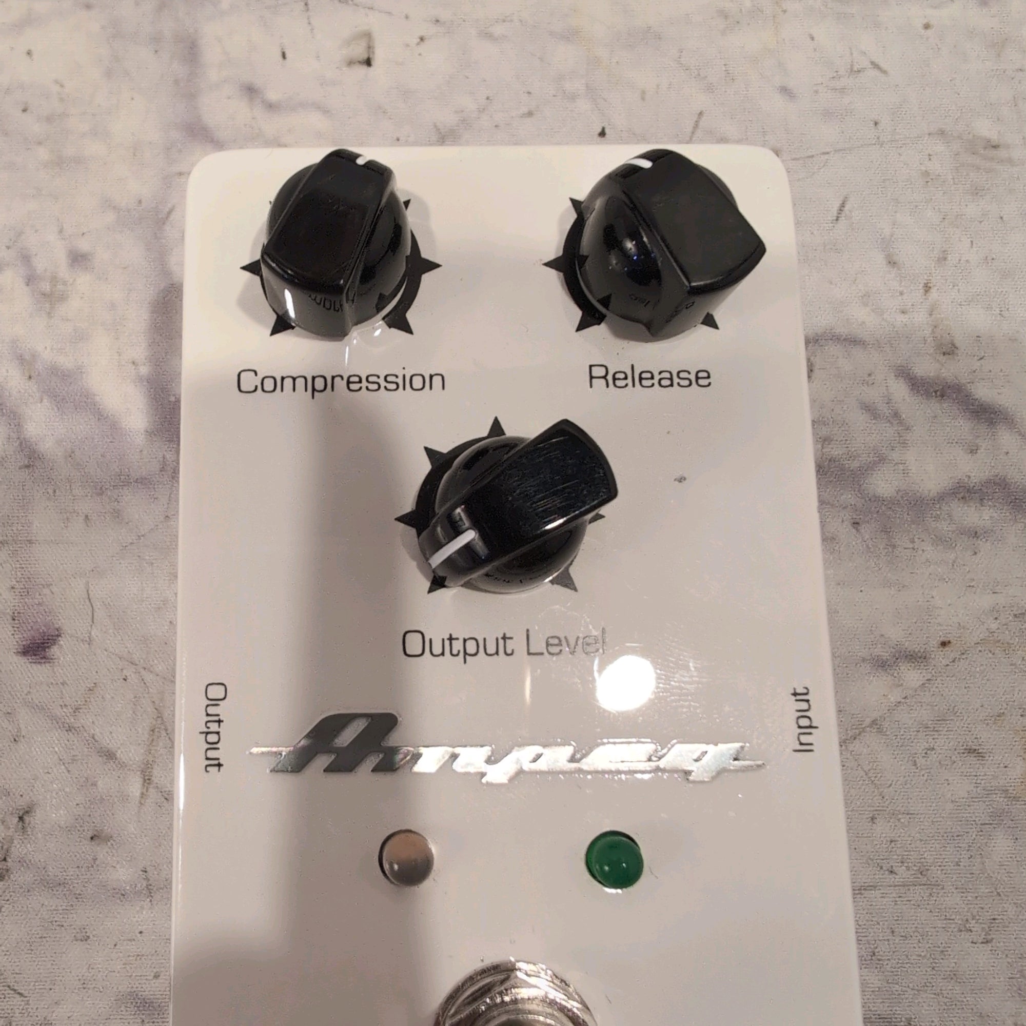 Ampeg Opto Comp Analog Optical Compressor Pedal
