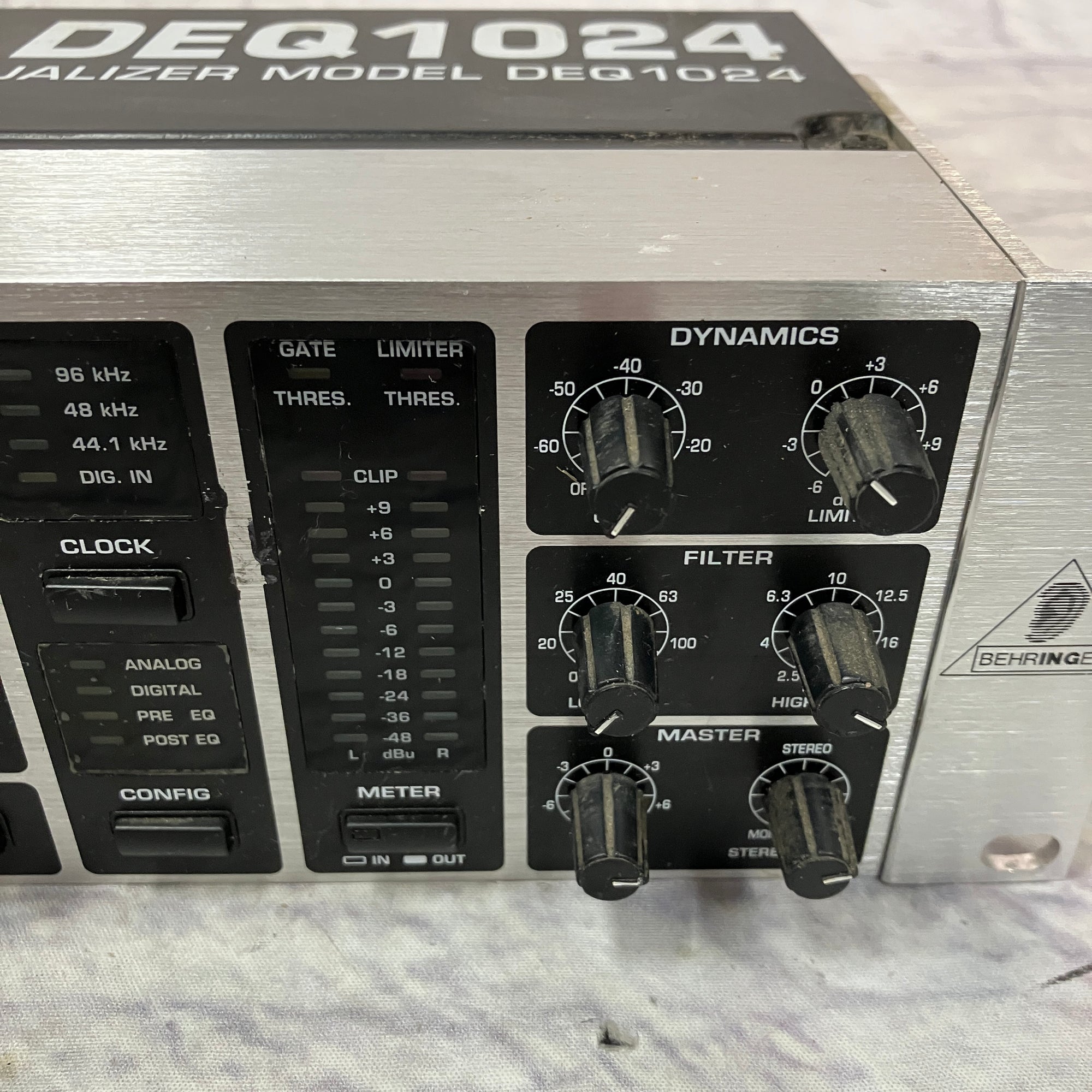Behringer Ultragraph Digital DEQ1024 Rack EQ