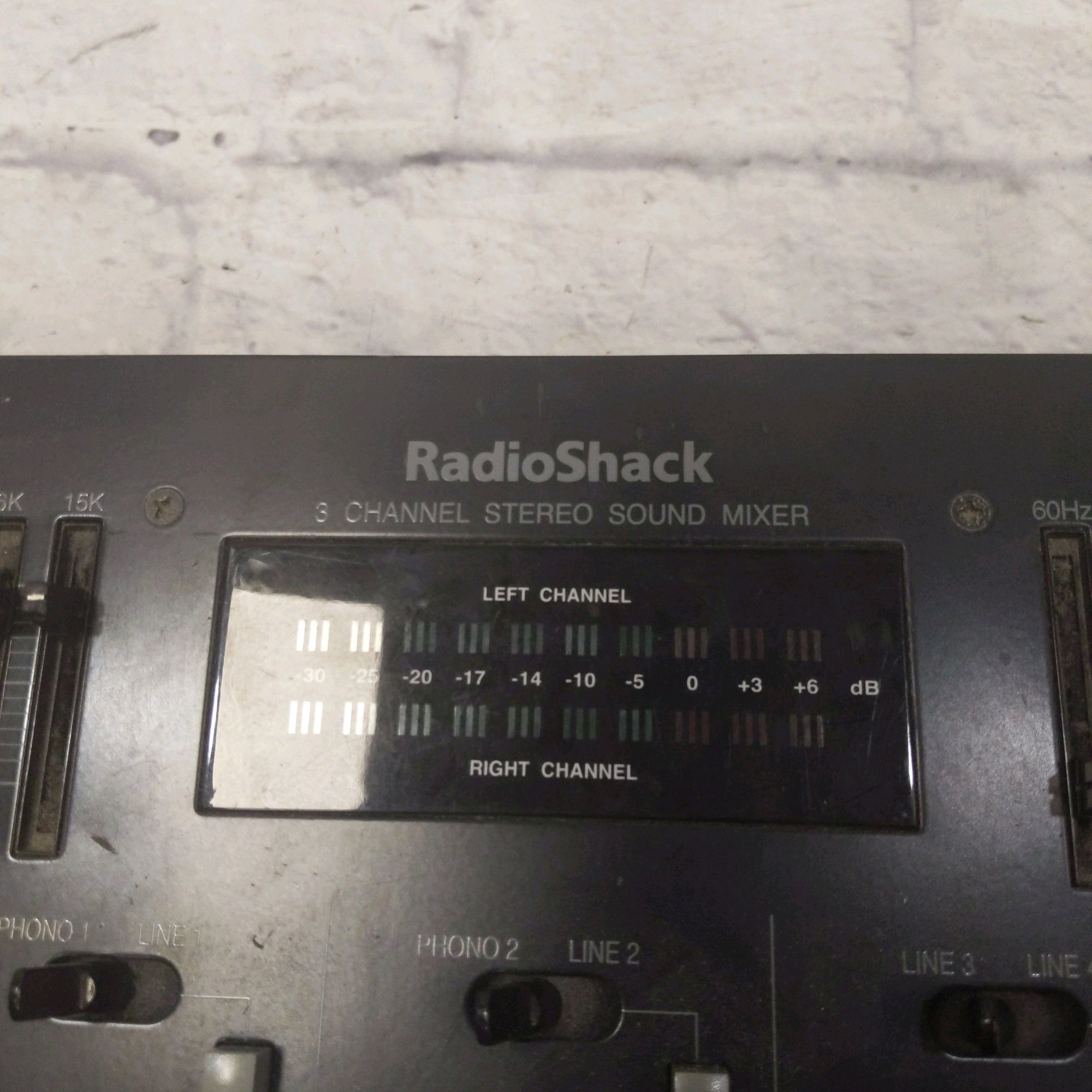 Radio Shack 32-3012 3 Channel Stereo DJ Mixer - Evolution Music