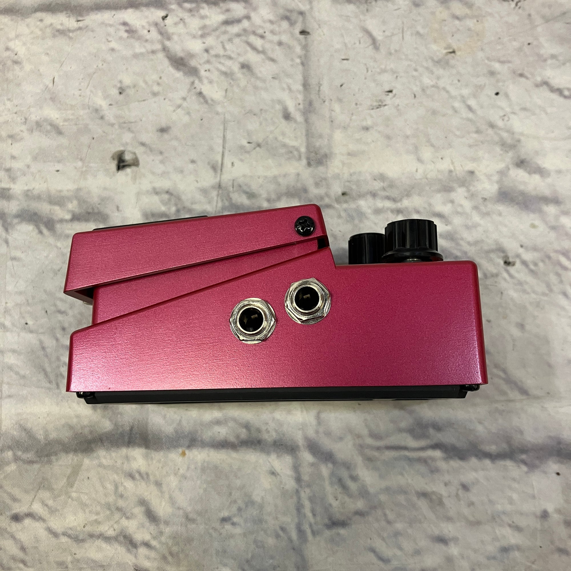 Boss DM-2W Waza Craft Analog Delay Pedal